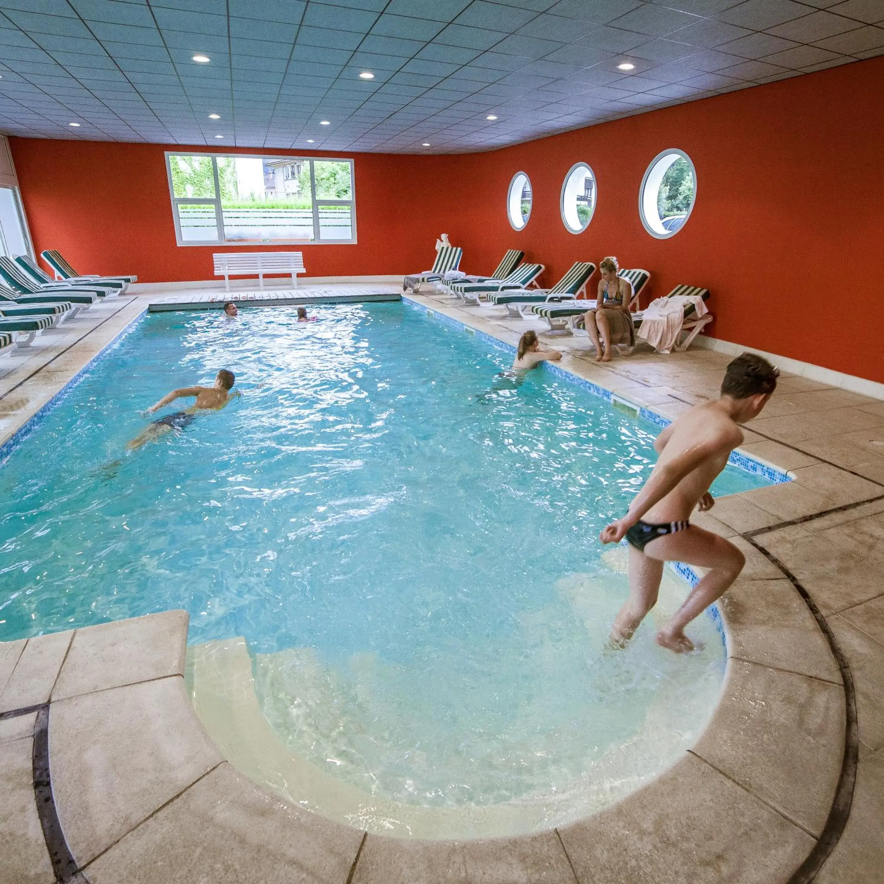 People, Swimming Pool in Hôtel Le Beau Rivage