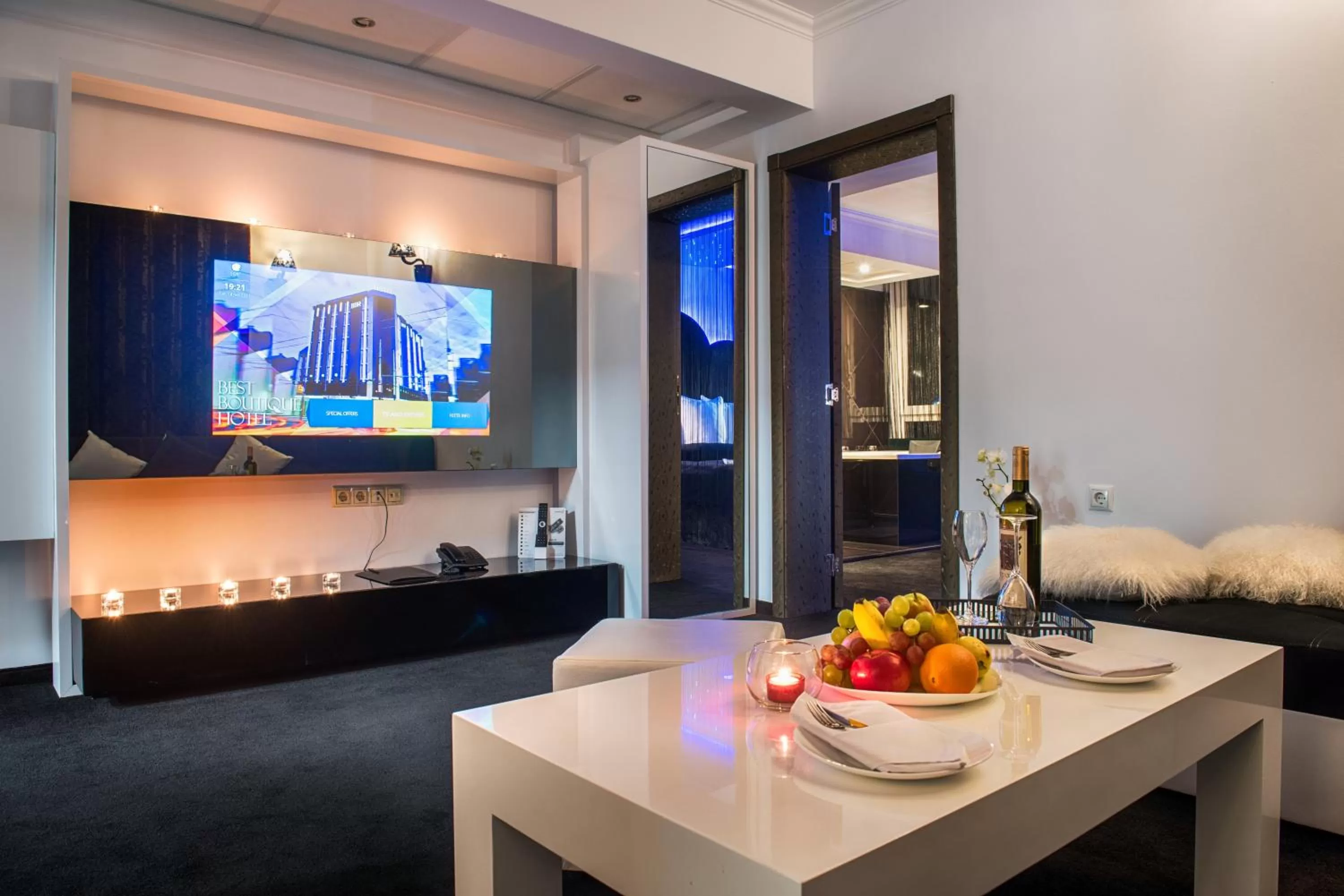 TV and multimedia in Best Boutique Hotel