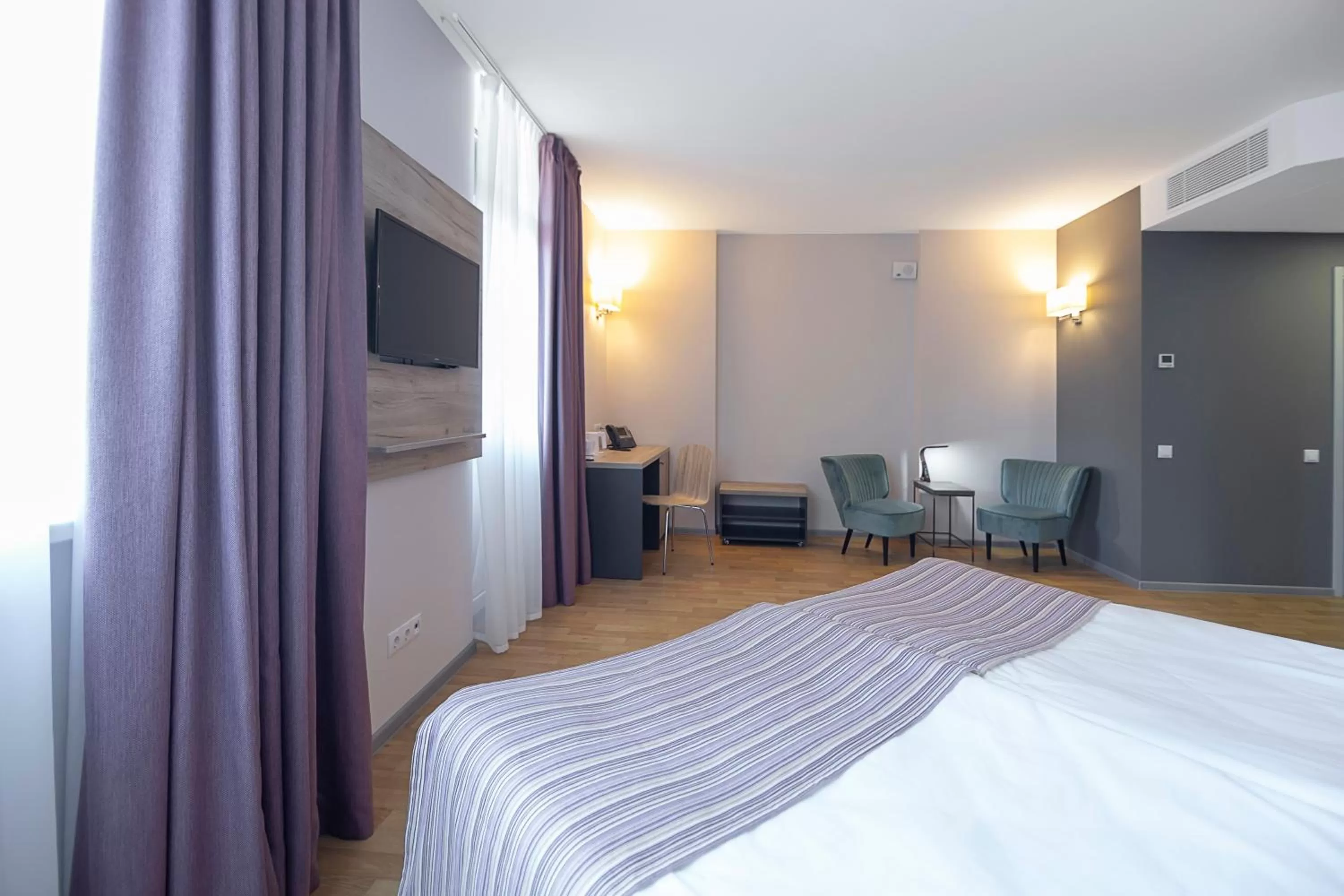 Photo of the whole room, Bed in Favor Sport Hotel