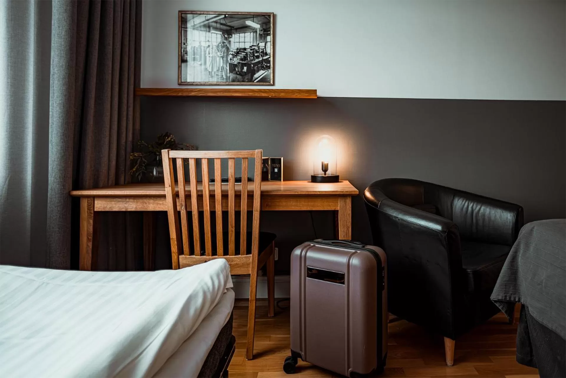 Photo of the whole room, Bed in Sunlight Hotel Conference & Spa