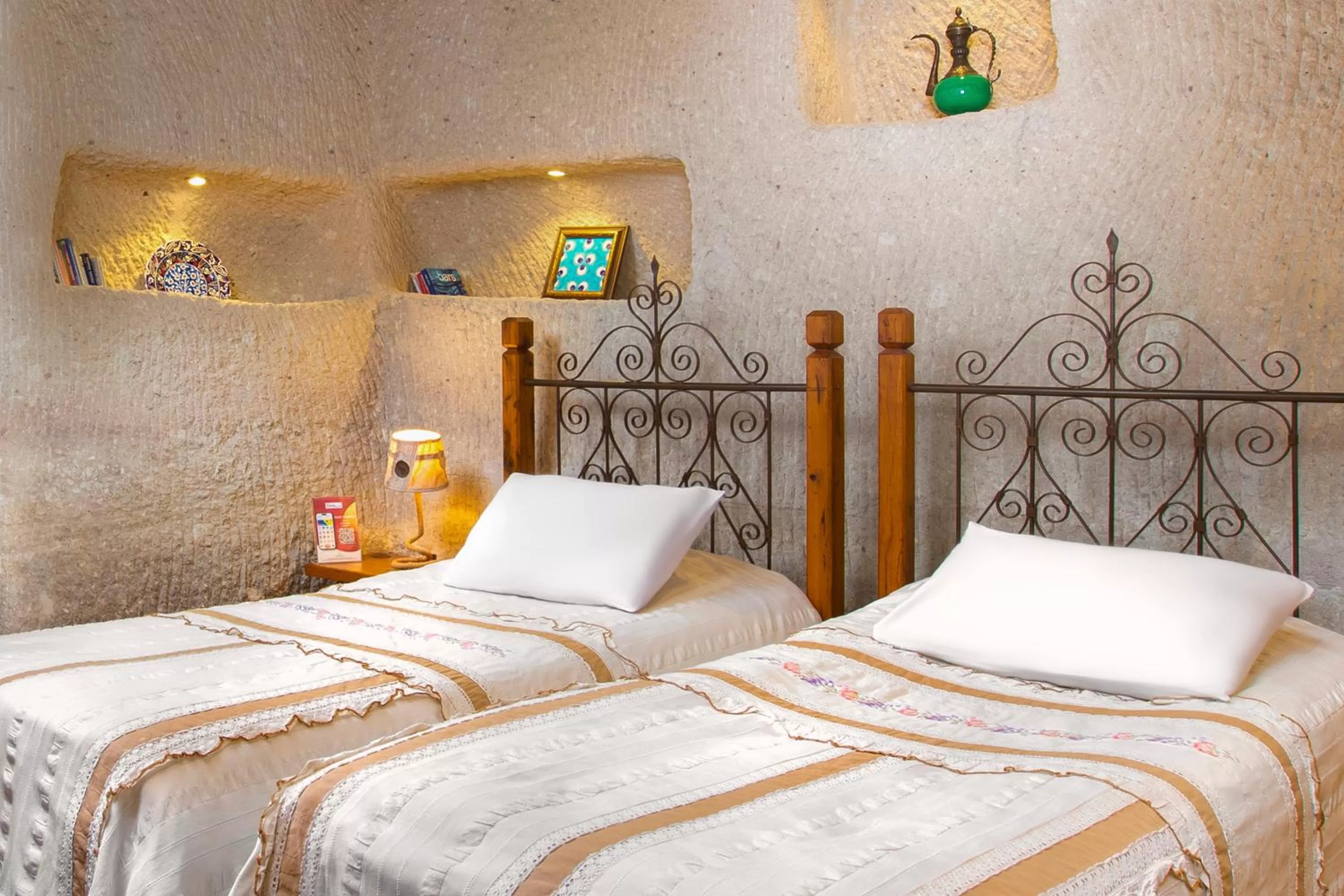 Bed in Terra Cave Hotel