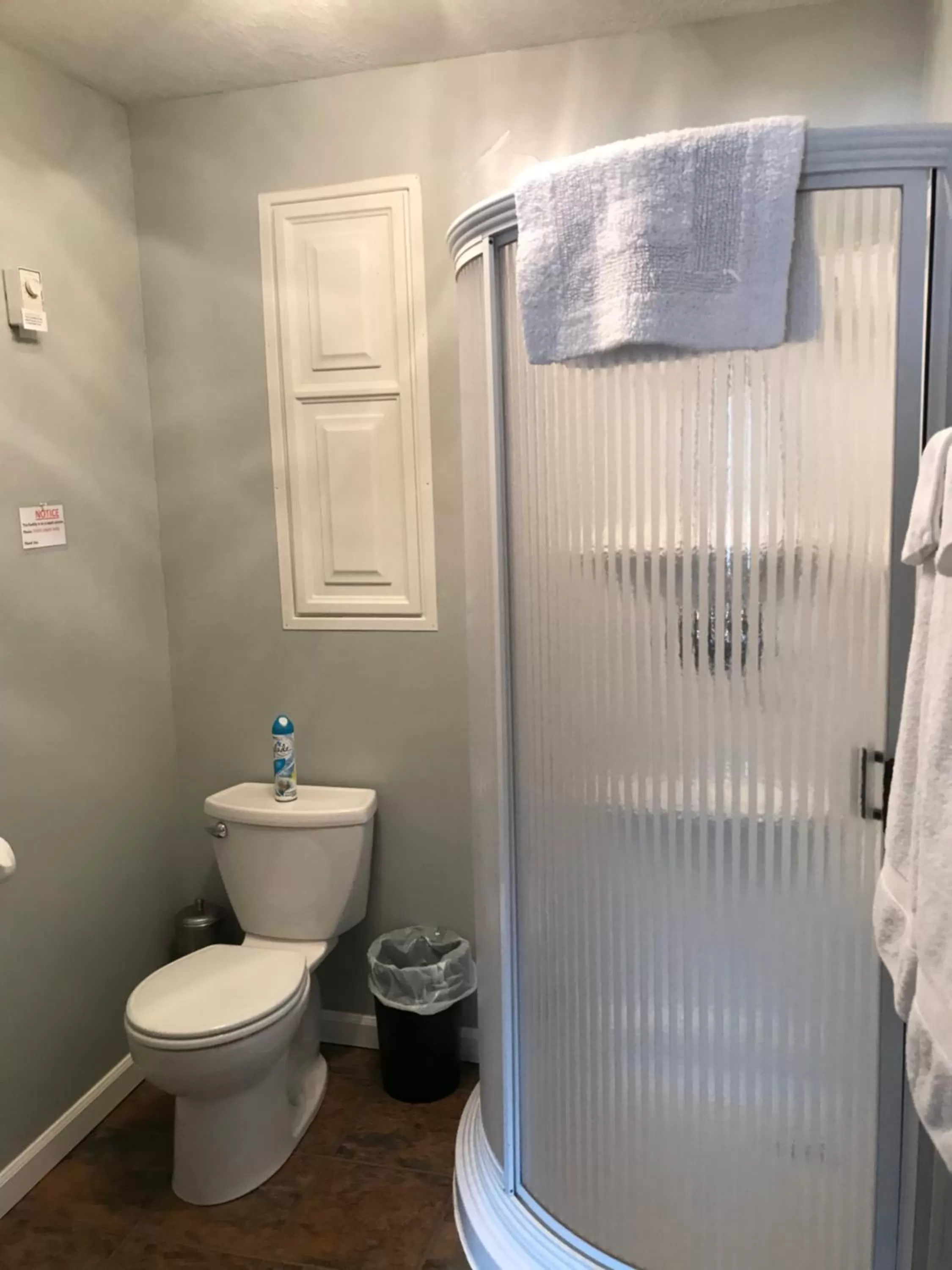 Toilet, Bathroom in McKinley View B&B