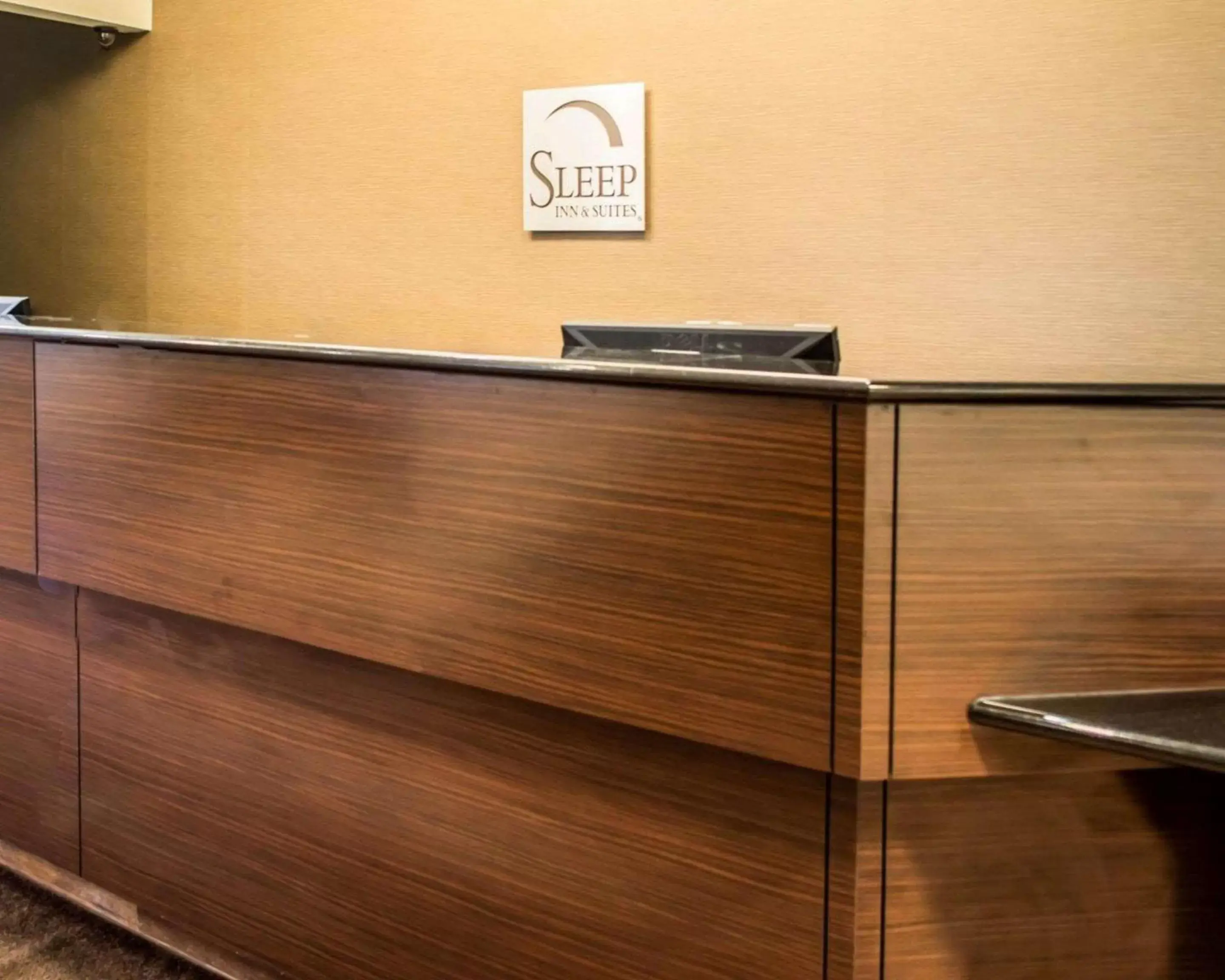 Lobby or reception in Sleep Inn & Suites Stony Creek - Petersburg South Lobby or reception in Sleep Inn & Suites Stony Creek - Petersburg South