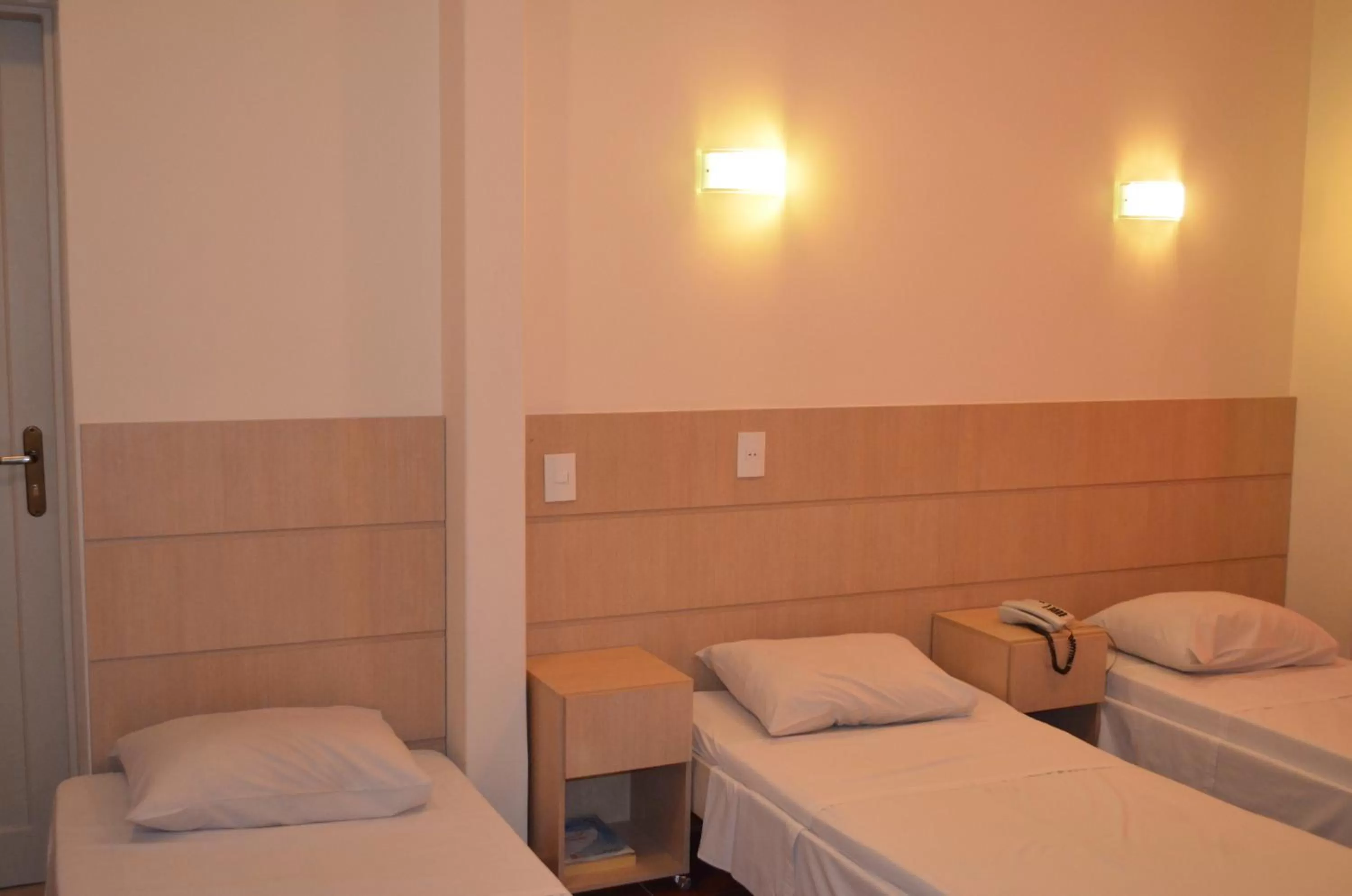 Photo of the whole room, Bed in Lux Hotel