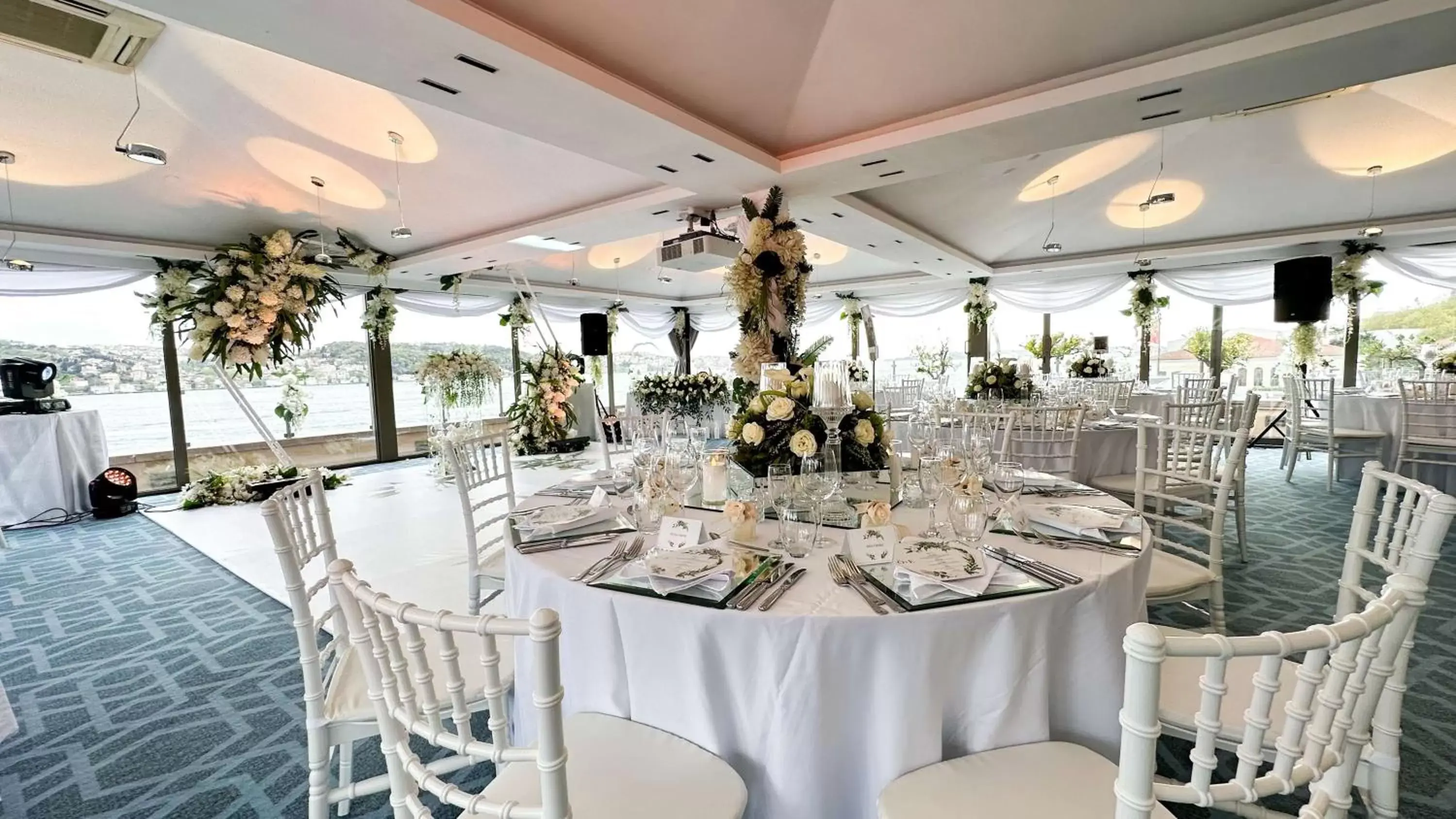 wedding, Restaurant/Places to Eat in Radisson Blu Bosphorus Hotel