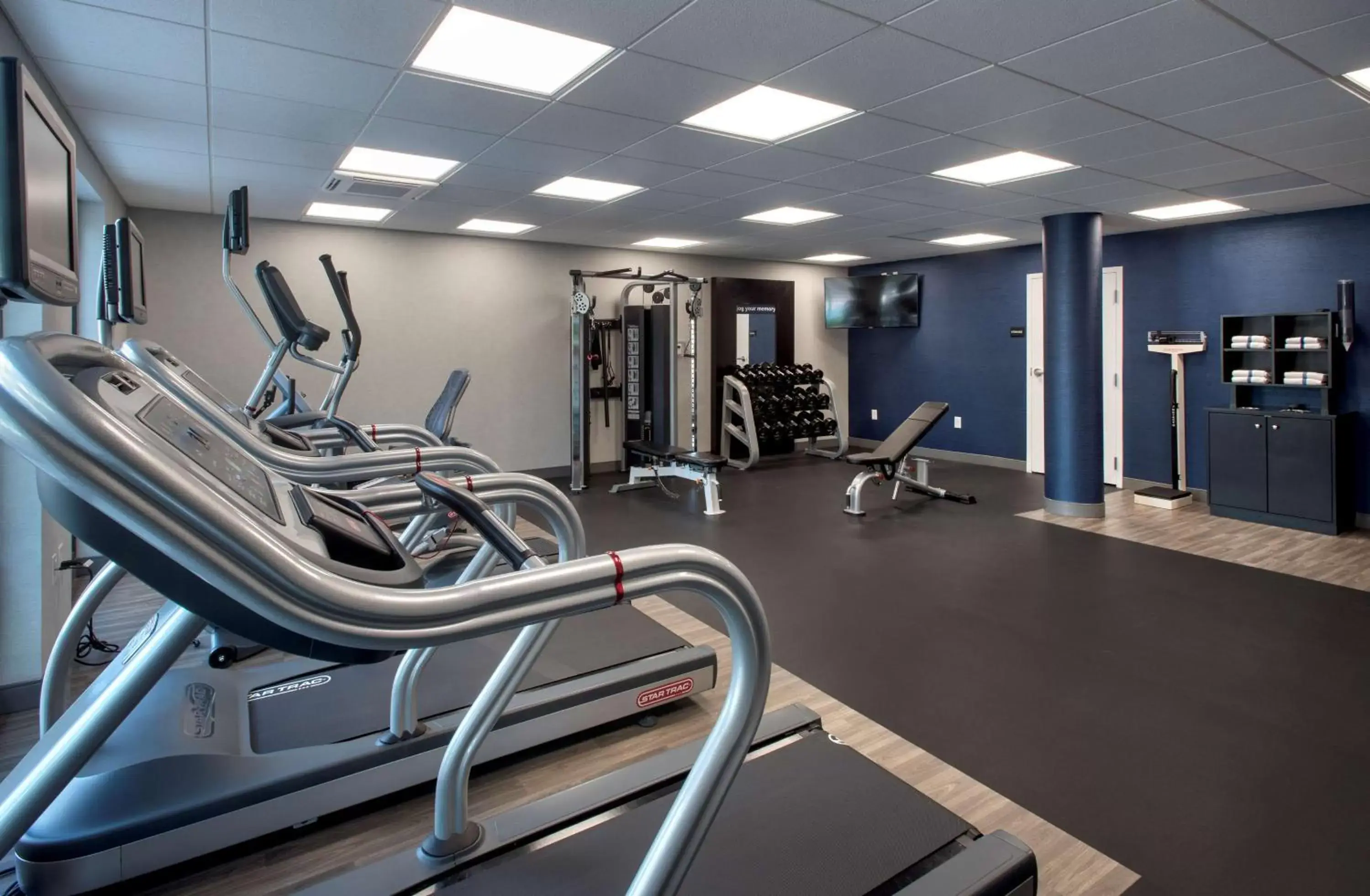 Fitness centre/facilities in Hampton Inn Middletown Fitness centre/facilities in Hampton Inn Middletown