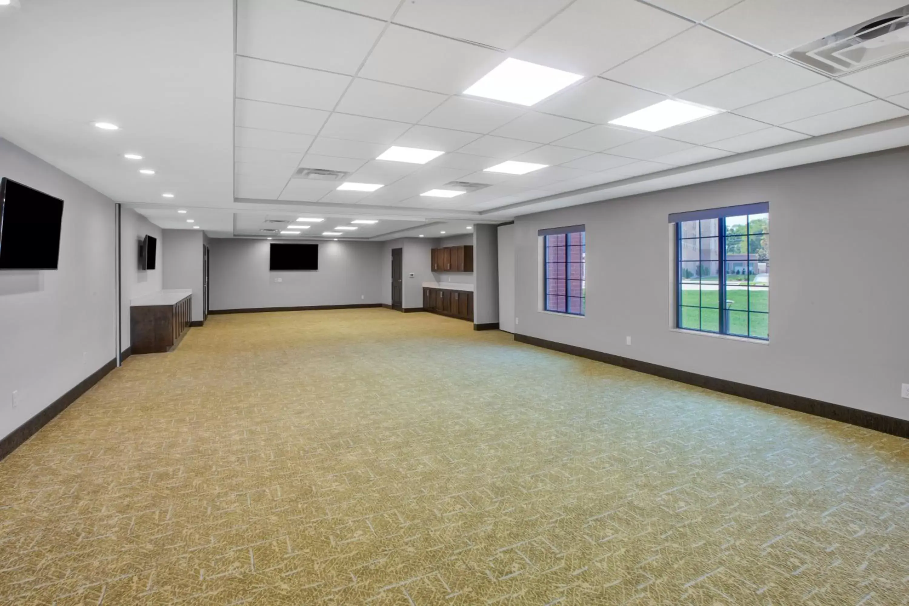 Meeting/conference room in Staybridge Suites - Benton Harbor-St. Joseph, an IHG Hotel