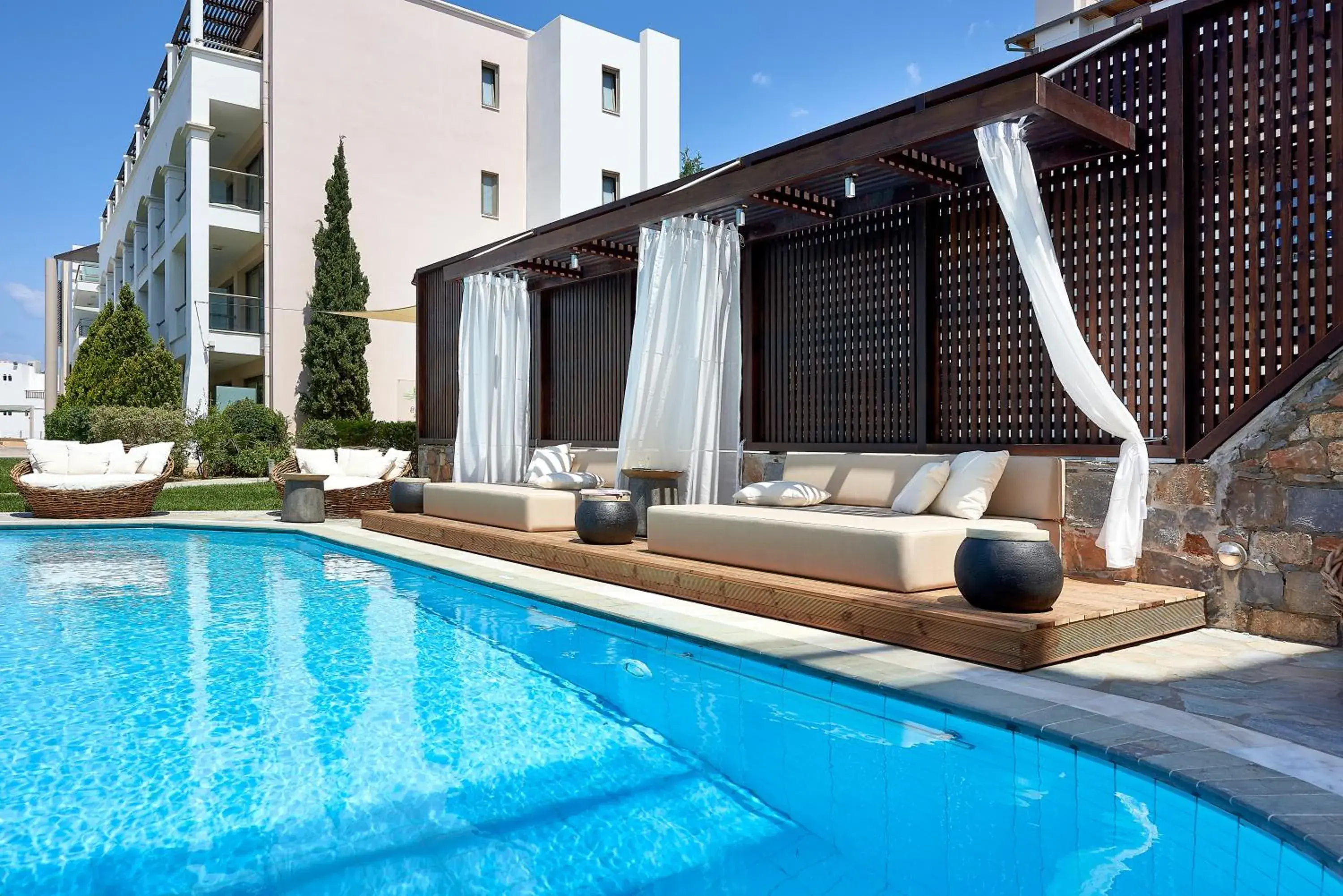 Property building, Swimming Pool in Albatros Spa & Resort Hotel