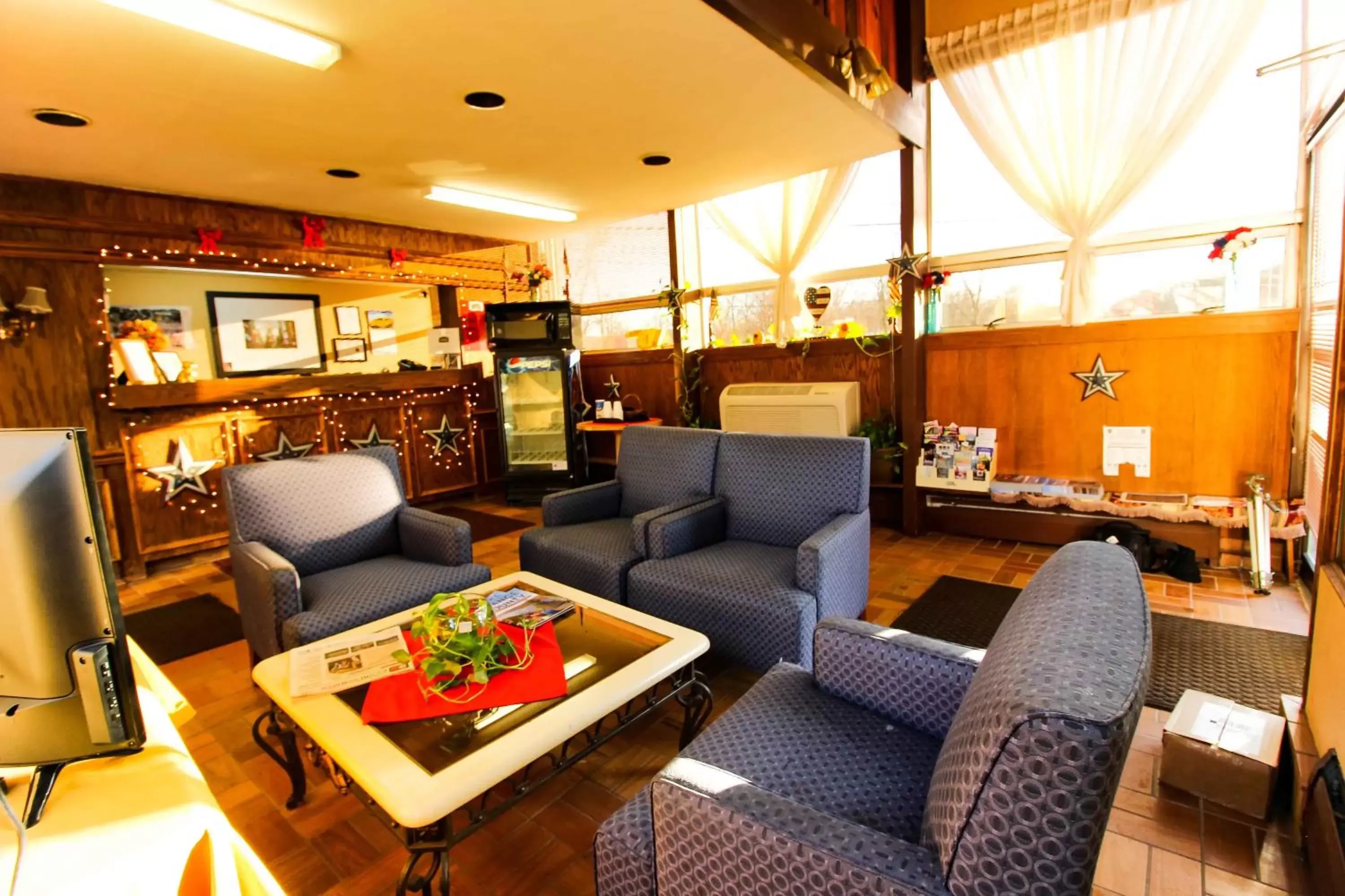 Day, Lounge/Bar in FairBridge Inn and Suites West Point