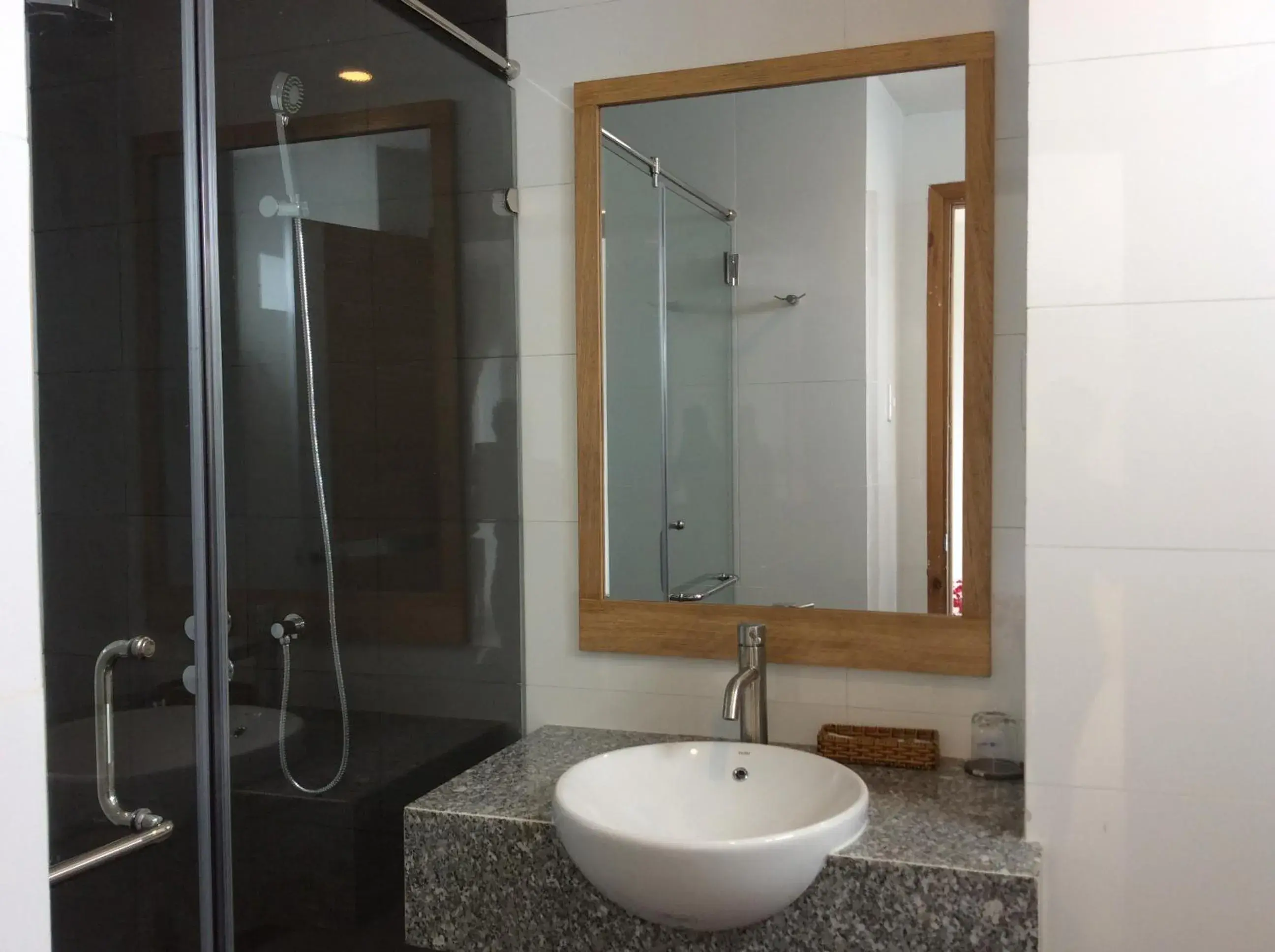 Bathroom in Sailing Hotel Phú Quốc Island