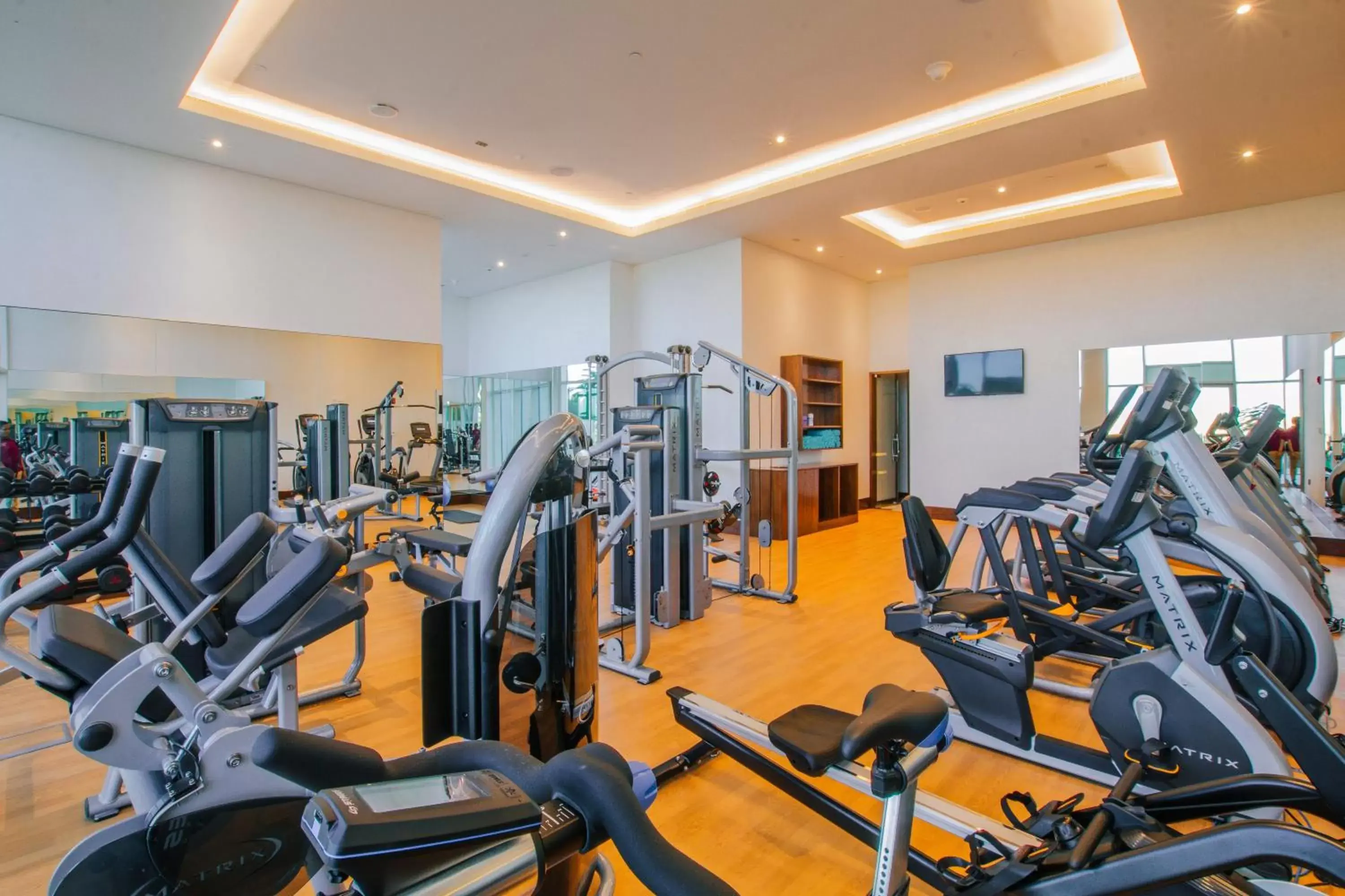 Fitness centre/facilities, Fitness Center/Facilities in Crowne Plaza Muscat OCEC, an IHG Hotel
