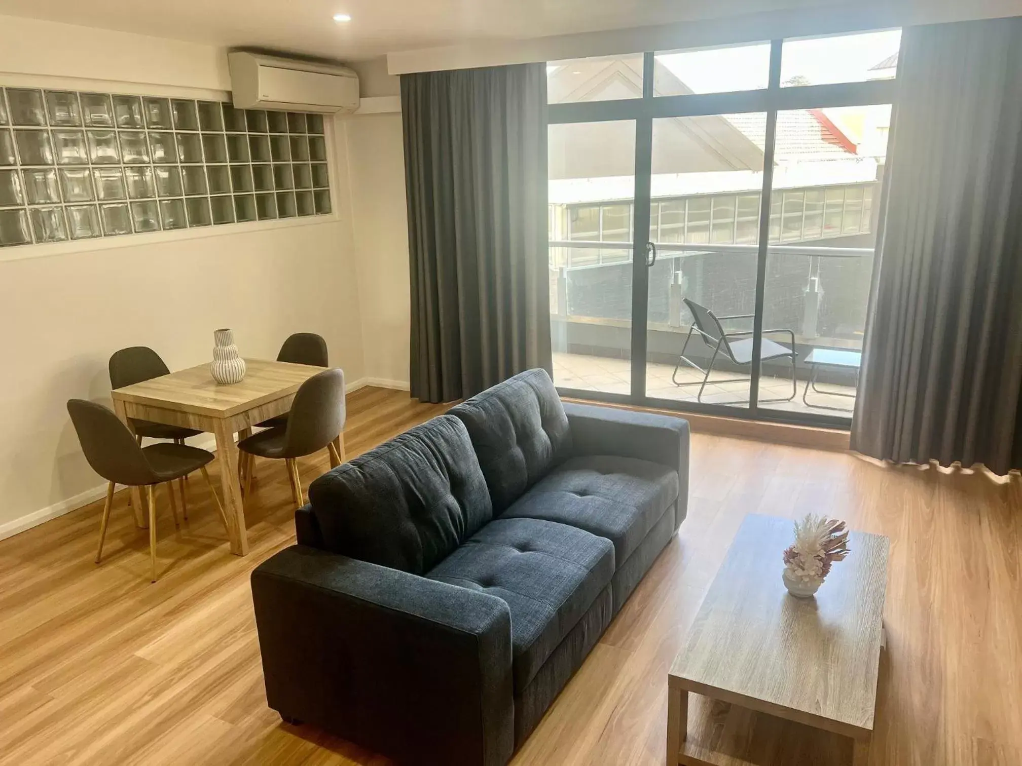 Seating Area in Stay at Hotel Steyne