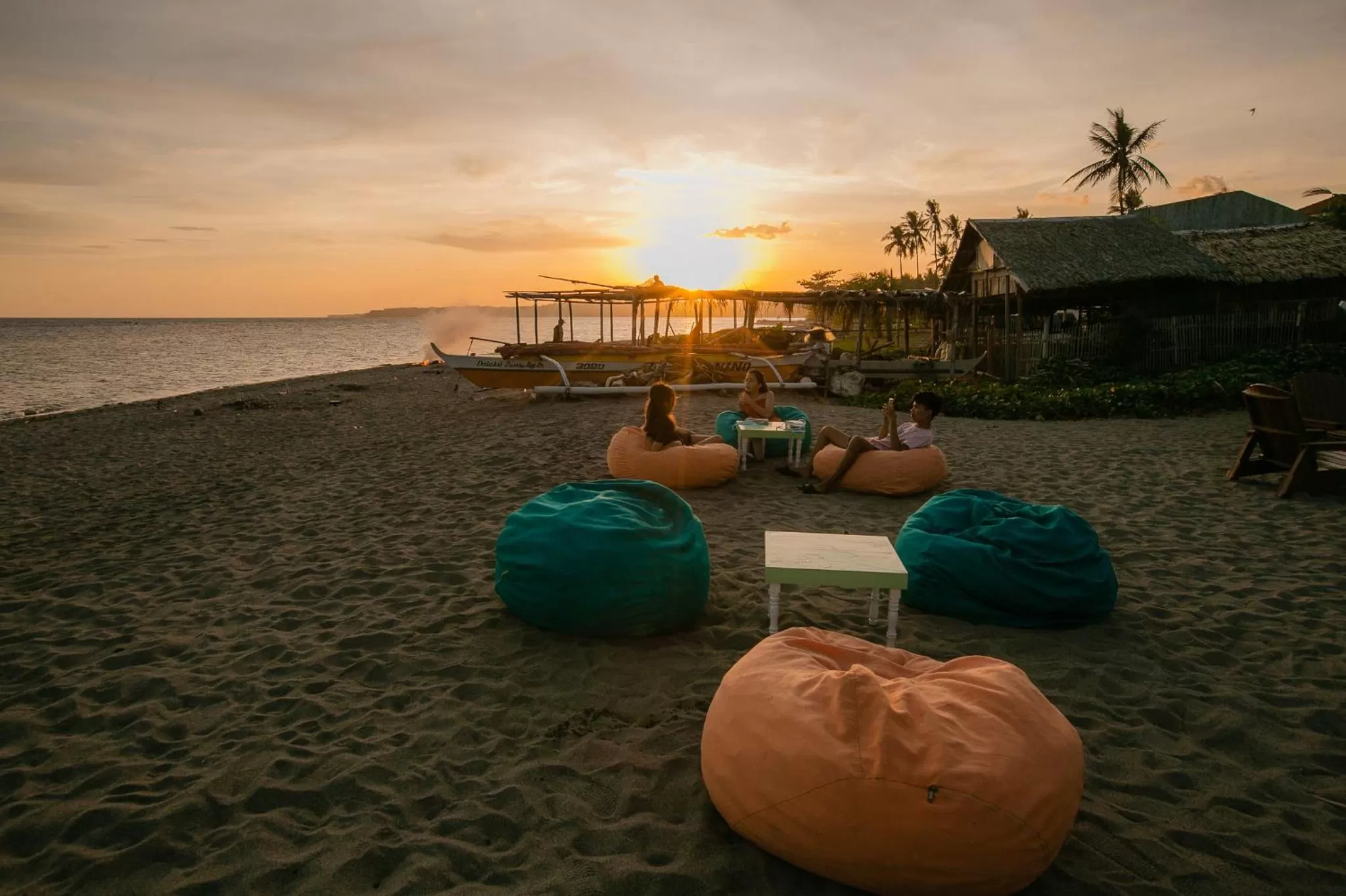 Beach in Kav&#x27;s Beach Resort