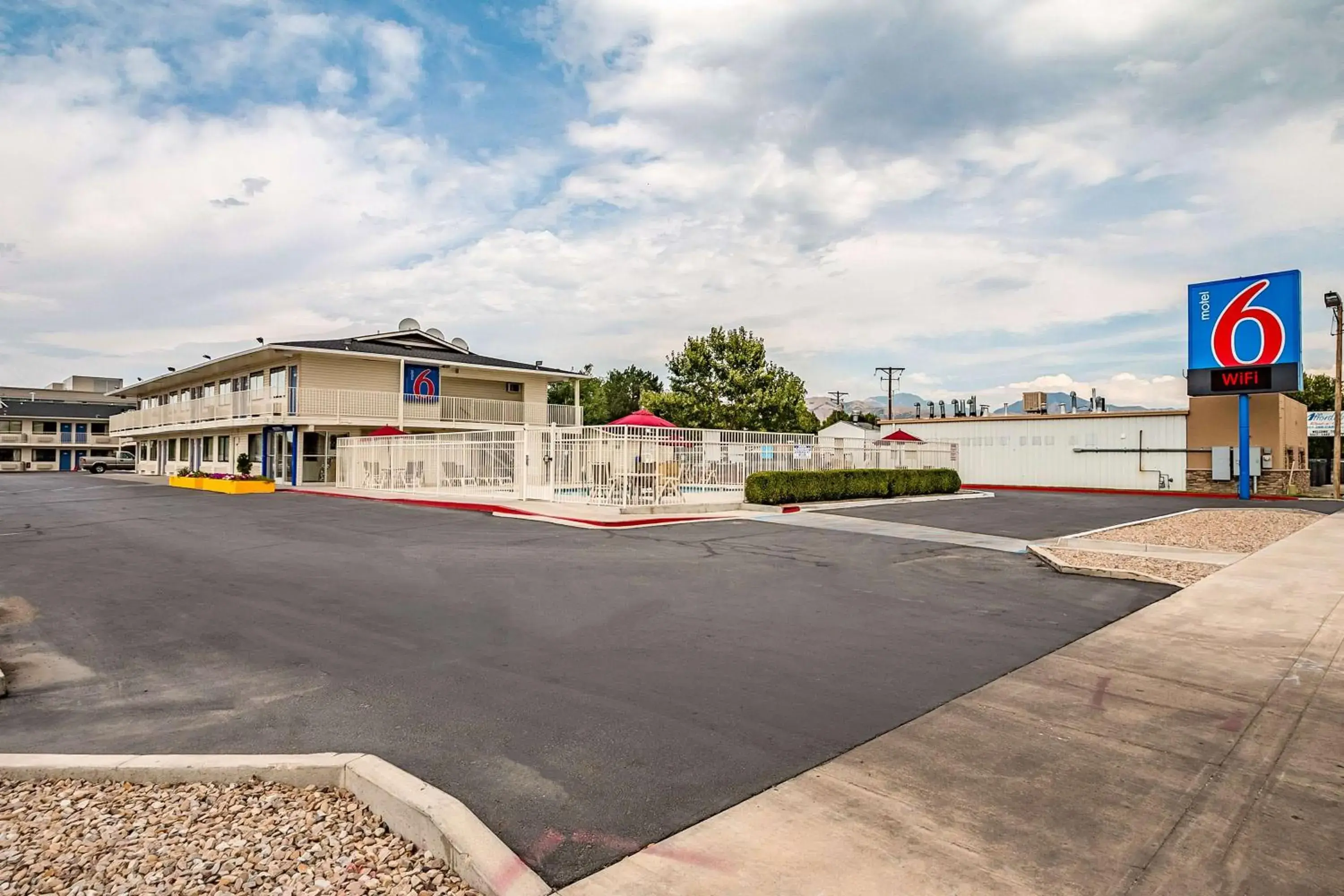 Property building in Motel 6-Salt Lake City, UT - West - Airport