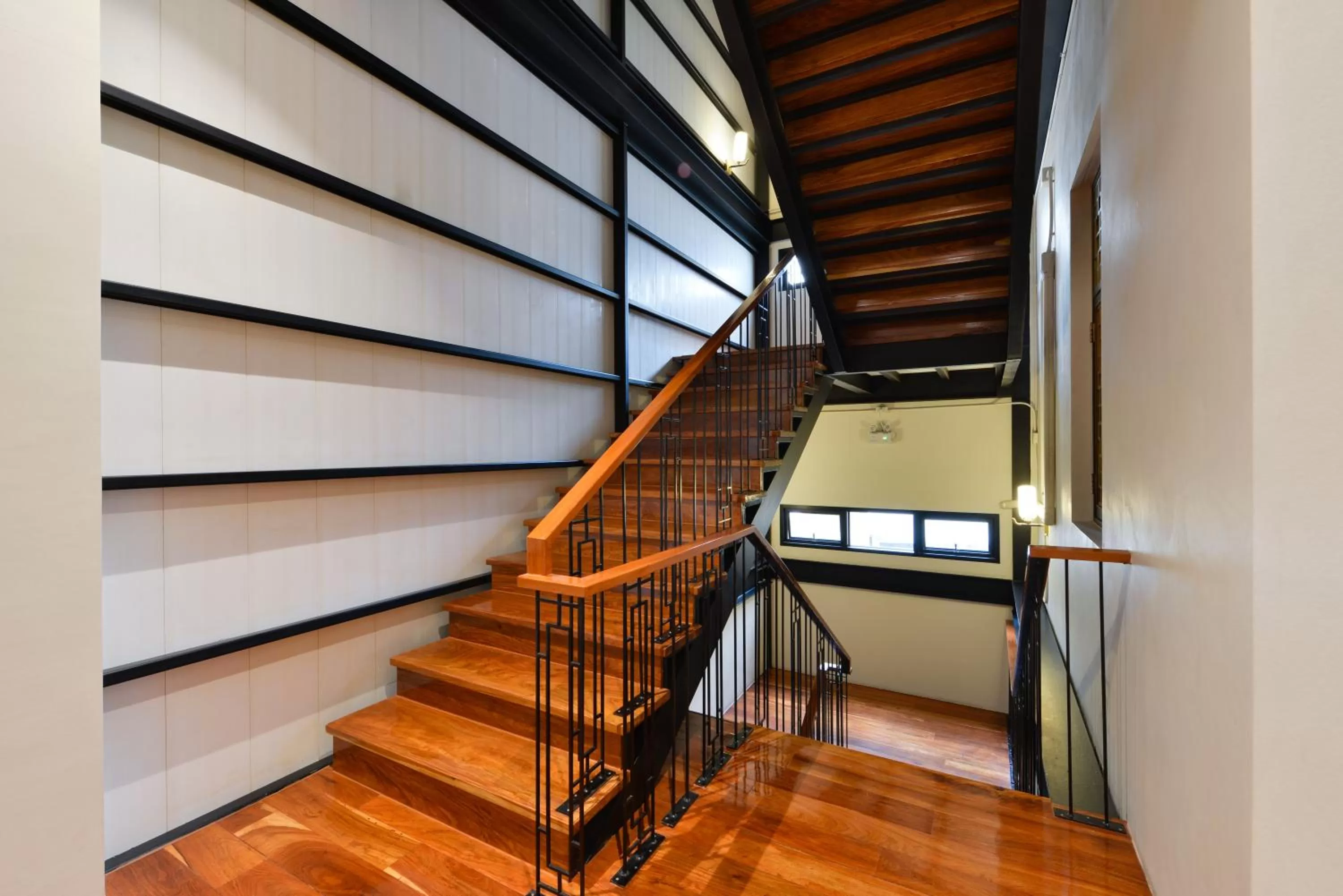 Area and facilities in Oldthaiheng Hotel