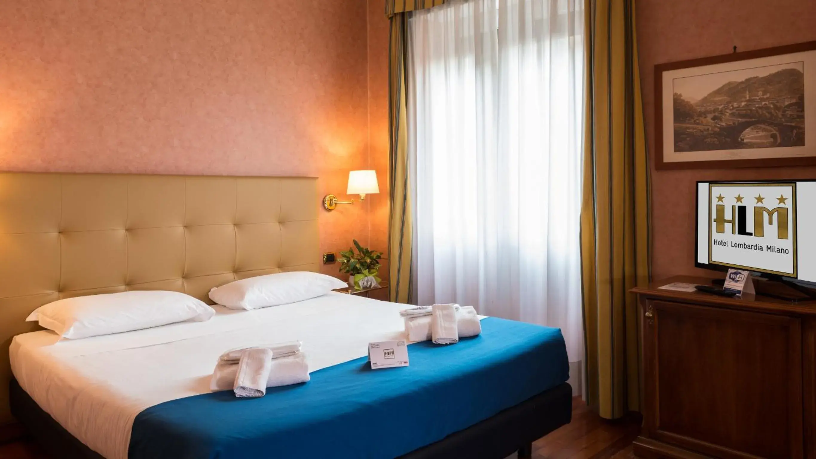 Other, Bed in Hotel Lombardia