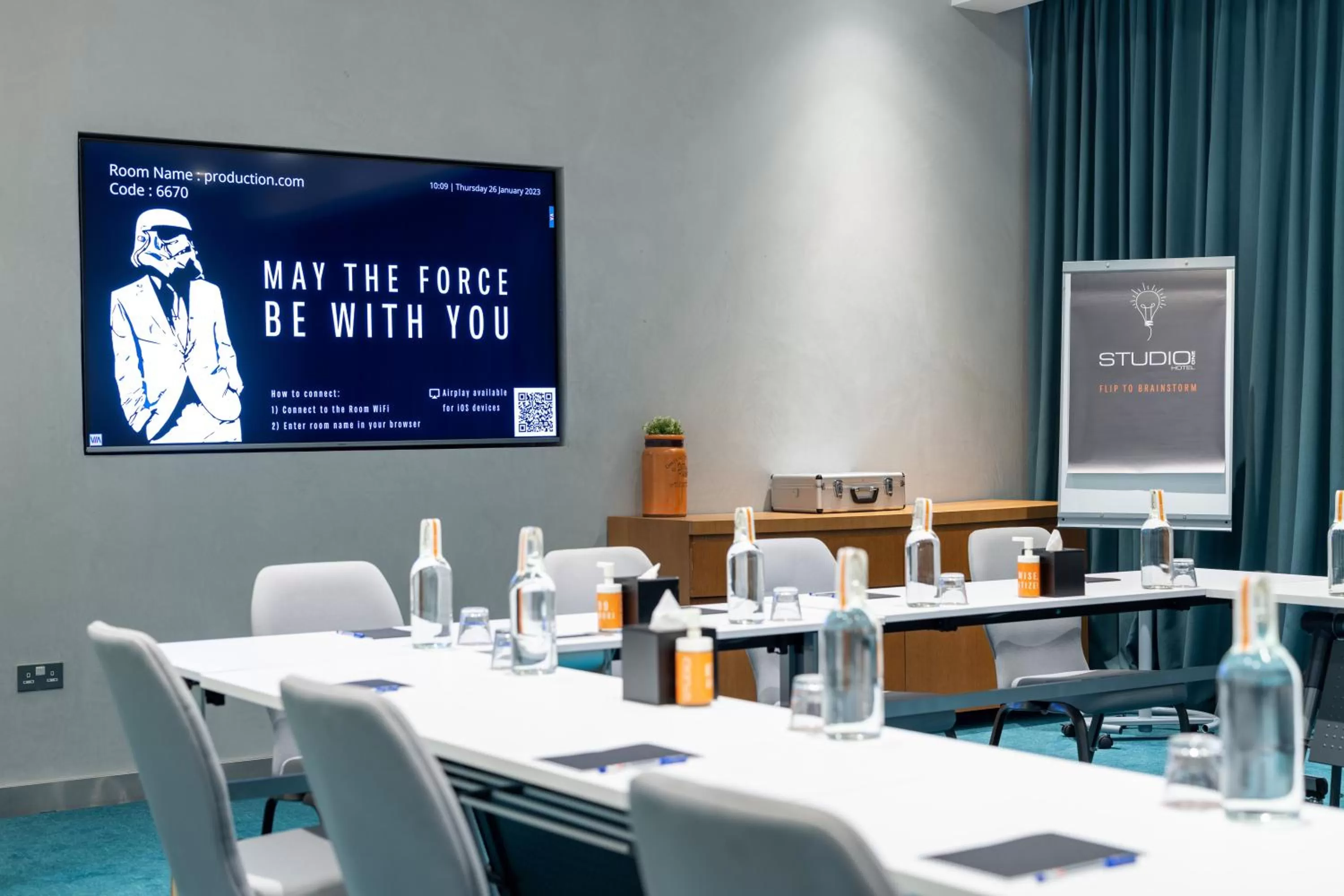 Meeting/conference room in Studio One Hotel