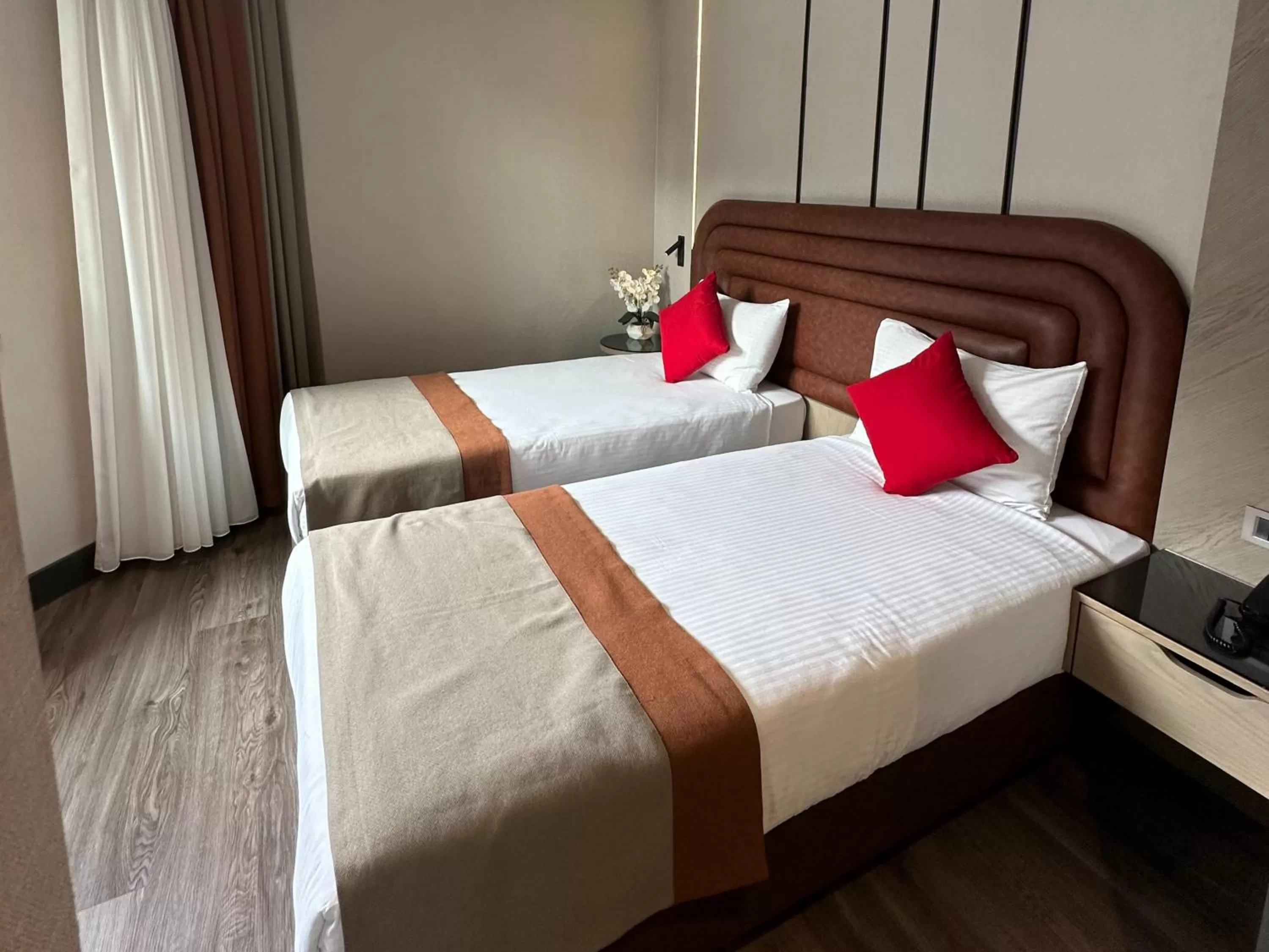 Bed in Edition Old City Hotel