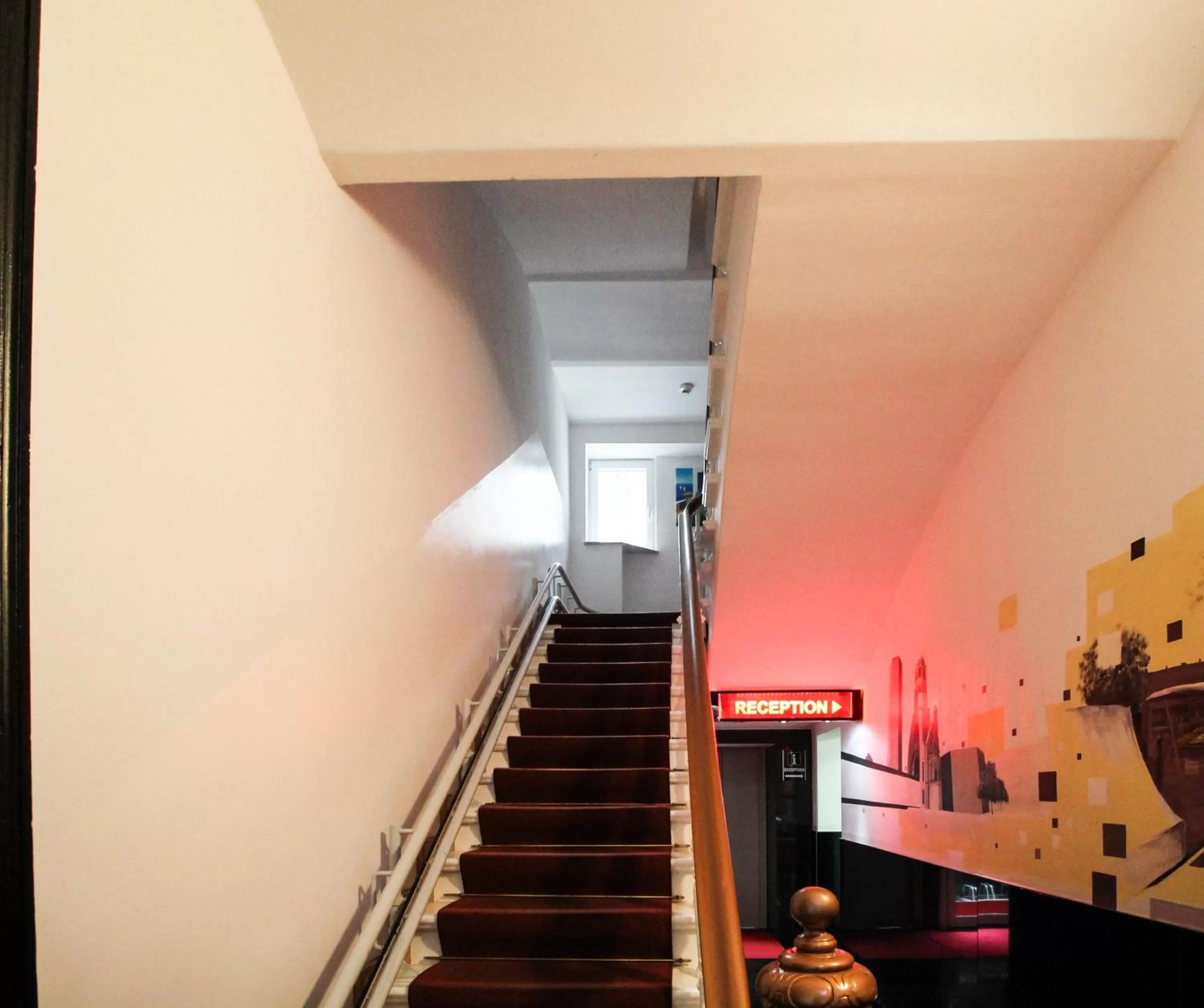 Facade/entrance in Hotel Prens Berlin