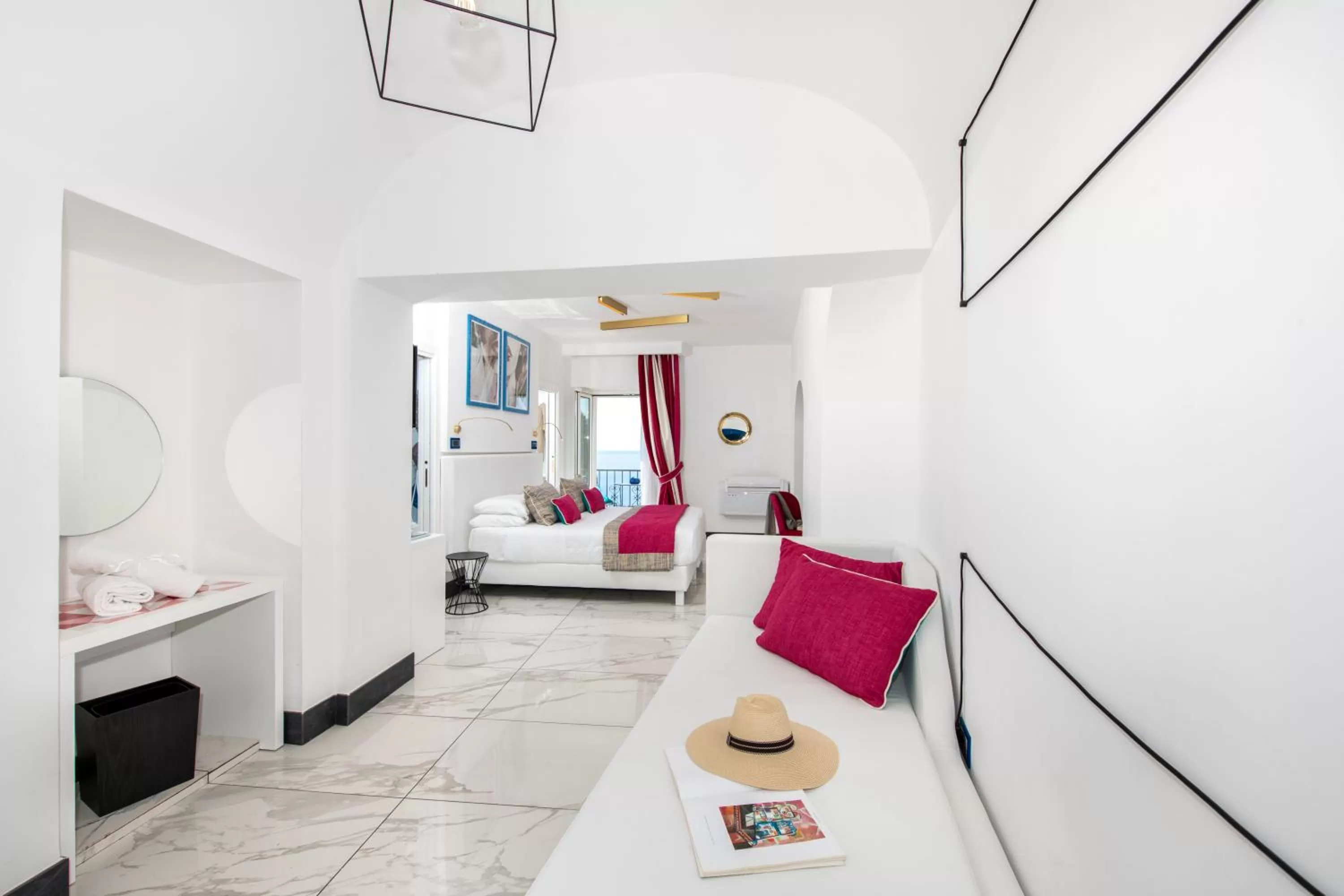 Photo of the whole room, Bed in Positano Art Hotel Pasitea