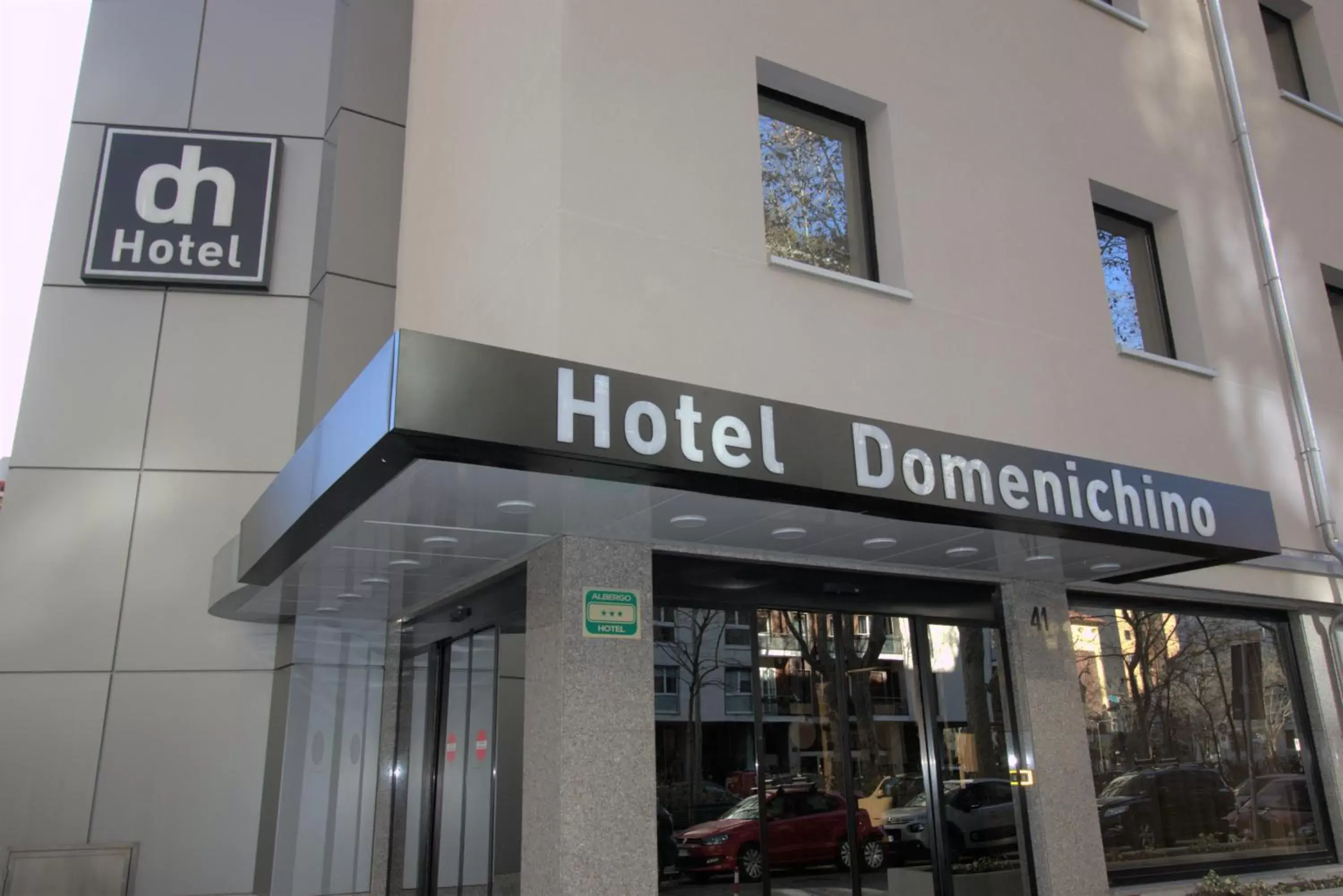 Property building in Hotel Domenichino