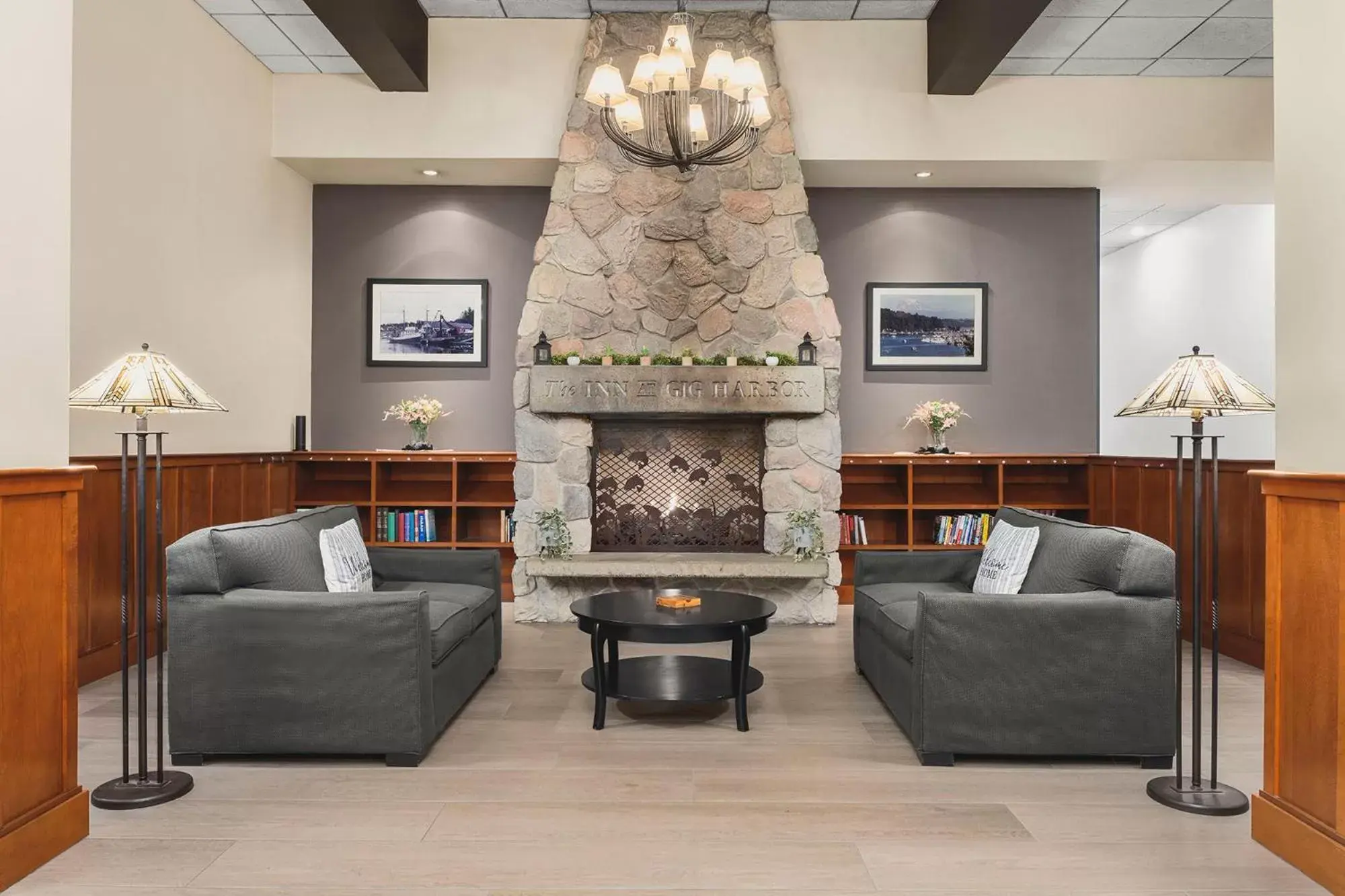 Lobby or reception, Seating Area in The INN at Gig Harbor