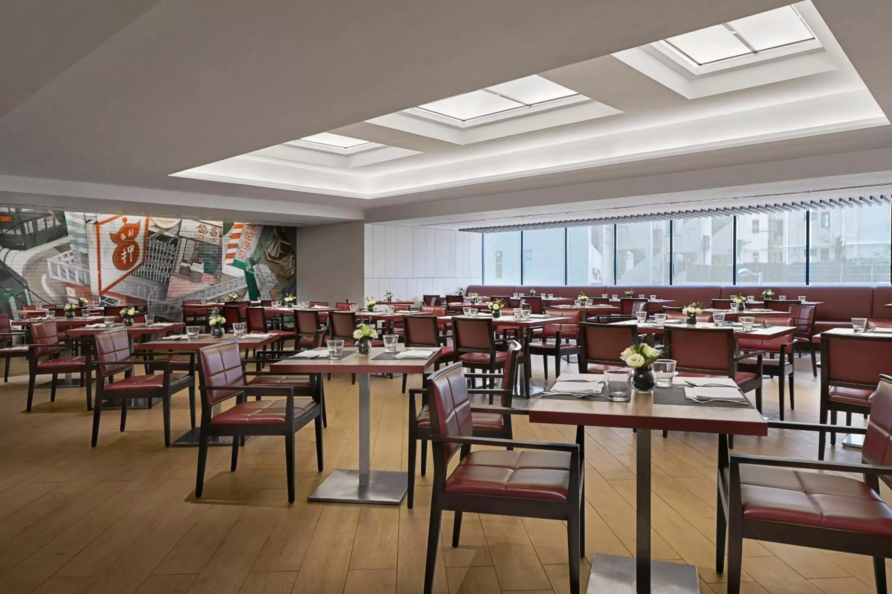 Restaurant/Places to Eat in Courtyard by Marriott Hong Kong