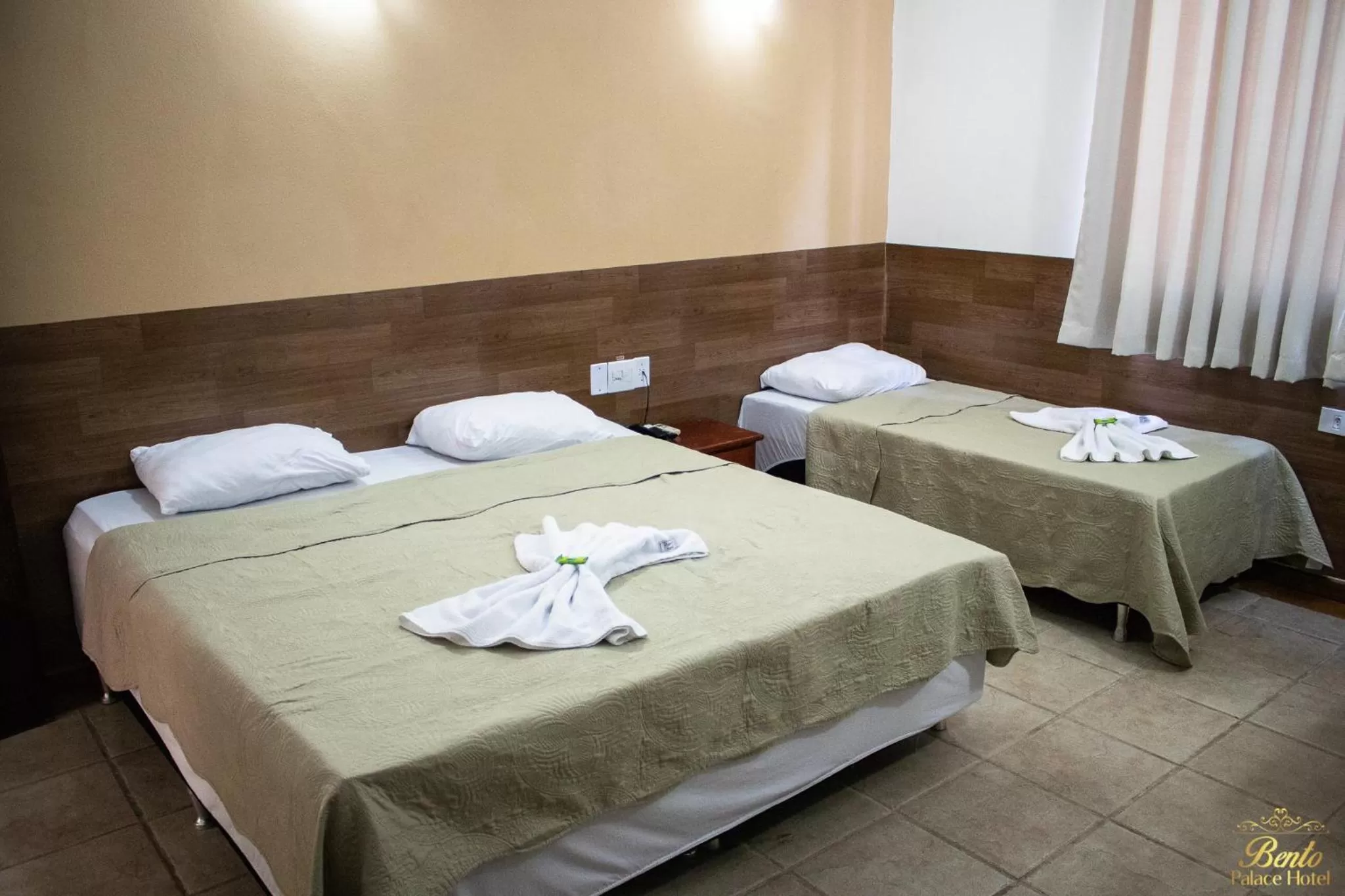 Bed in Bento palace hotel