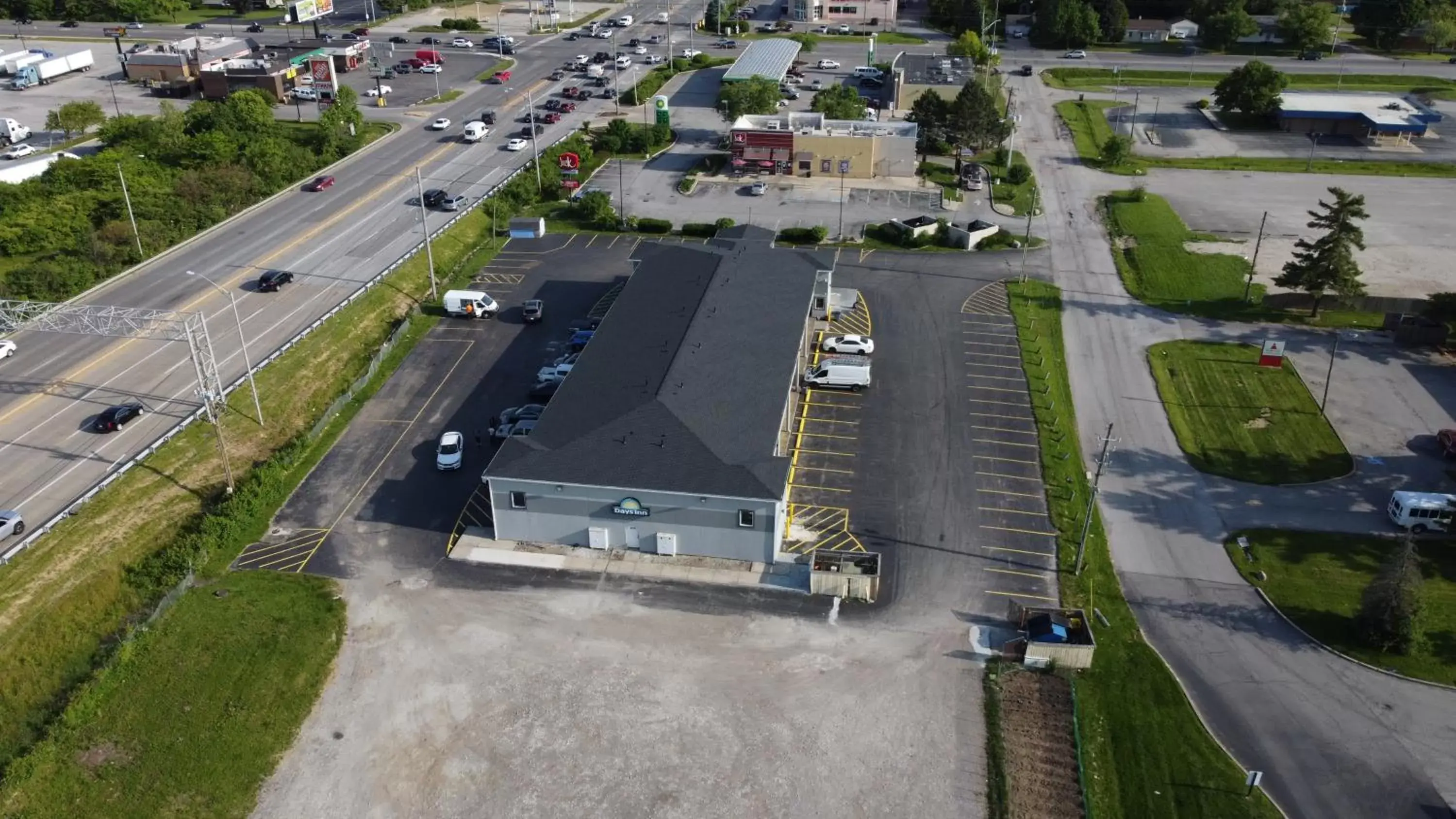 Property building, Bird's-eye View in Days Inn by Wyndham Indianapolis East Post Road