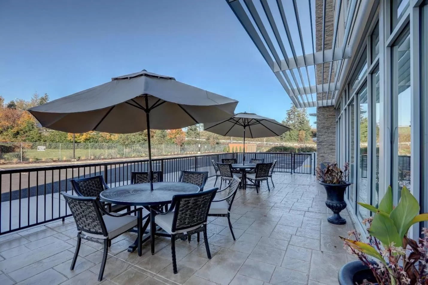 Balcony/Terrace in Holiday Inn Express & Suites - Auburn Downtown by IHG