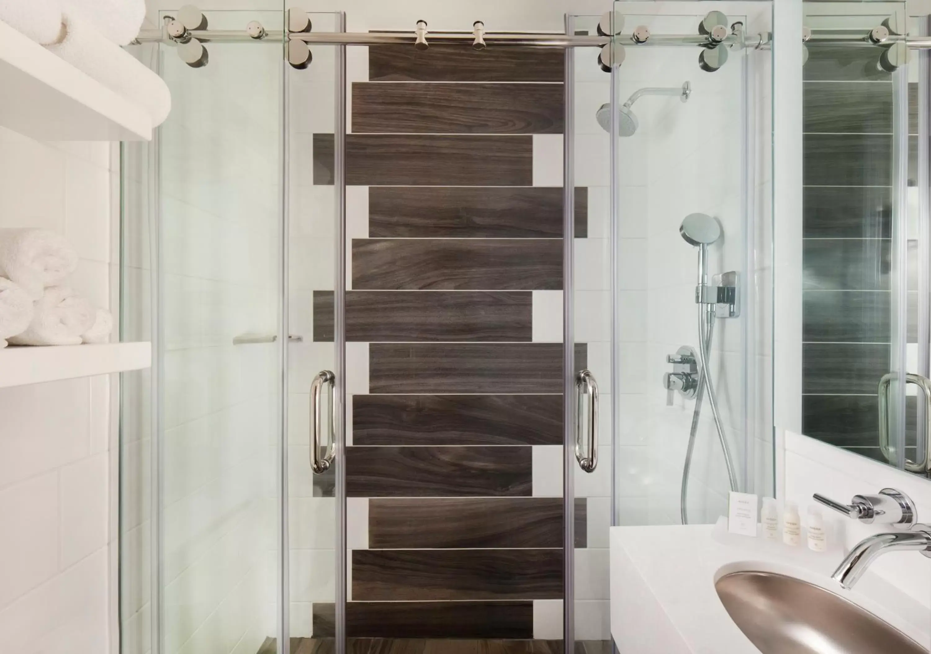 Bathroom in Hotel Indigo Atlanta Midtown, an IHG Hotel