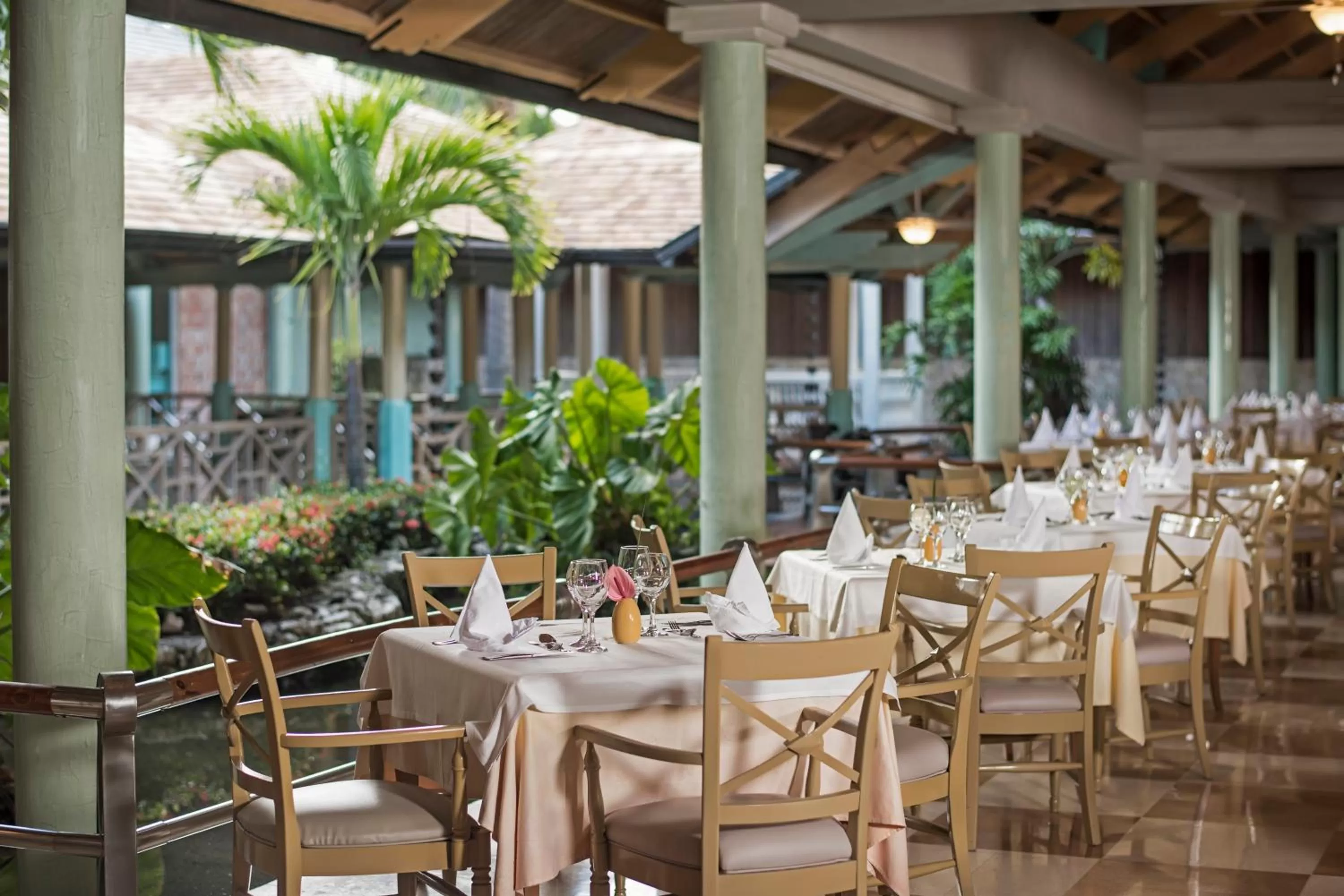 Restaurant/places to eat in Iberostar Selection Bavaro Suites - All Inclusive
