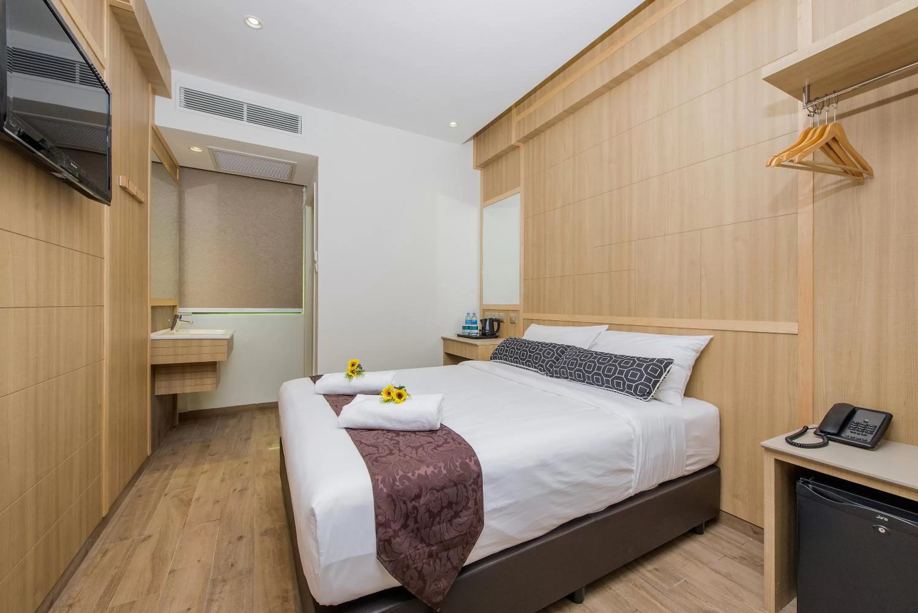 Bed in Hotel 81 Premier Star