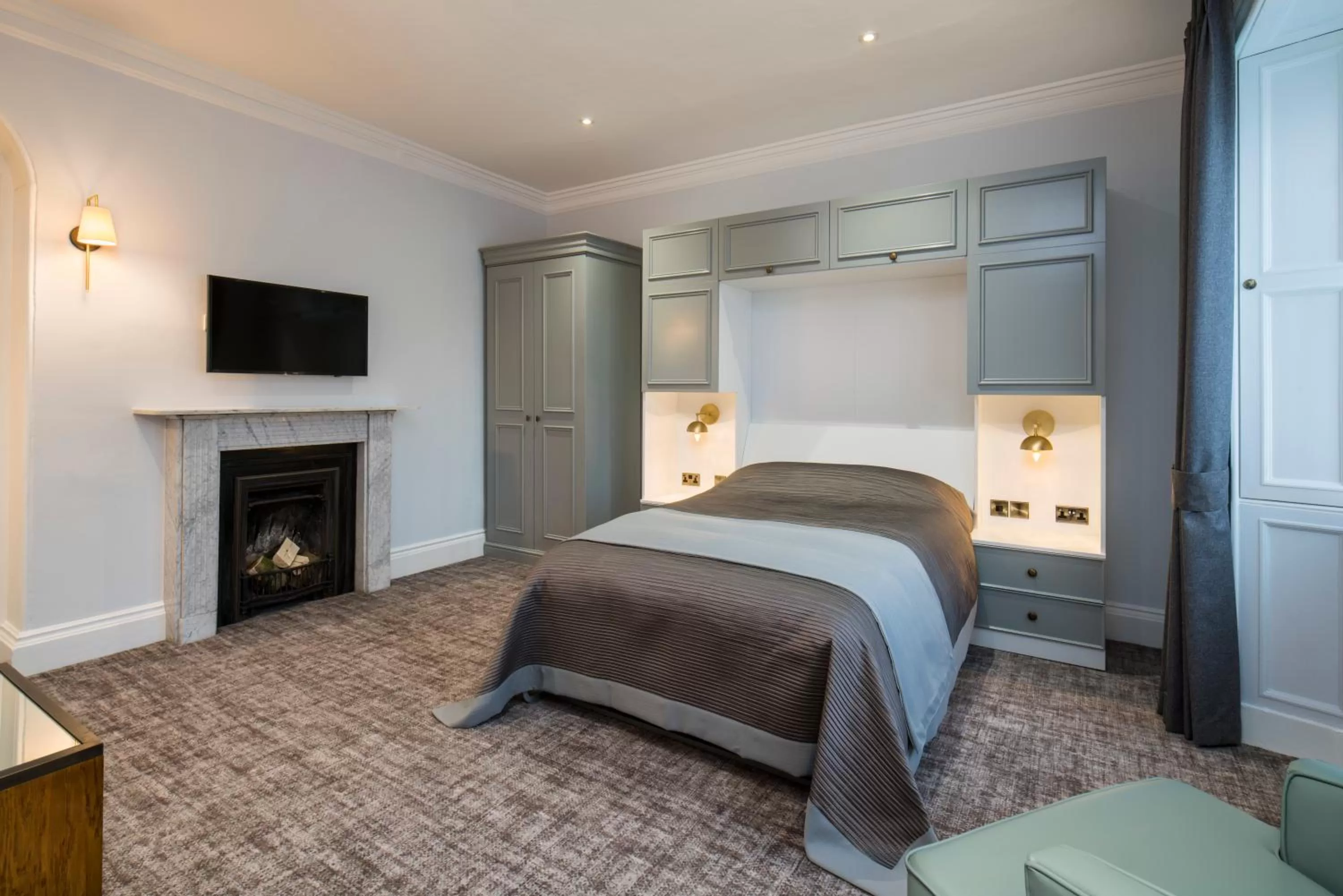 Bedroom, Bed in Lilleshall House & Gardens and Lilleshall National Sports Centre