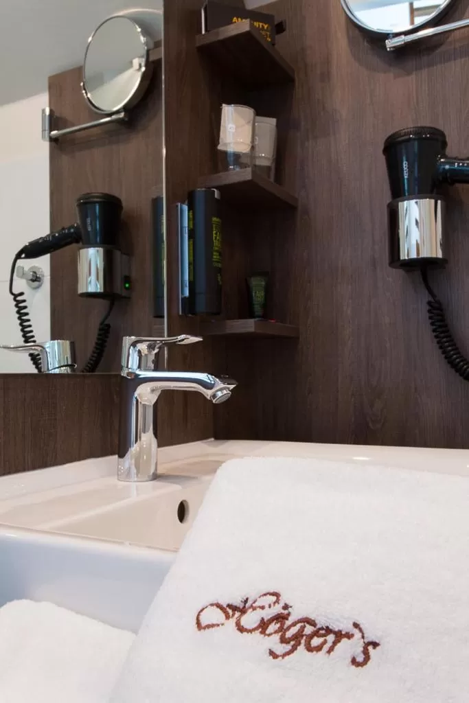 Bathroom in Höger's Hotel & Restaurant