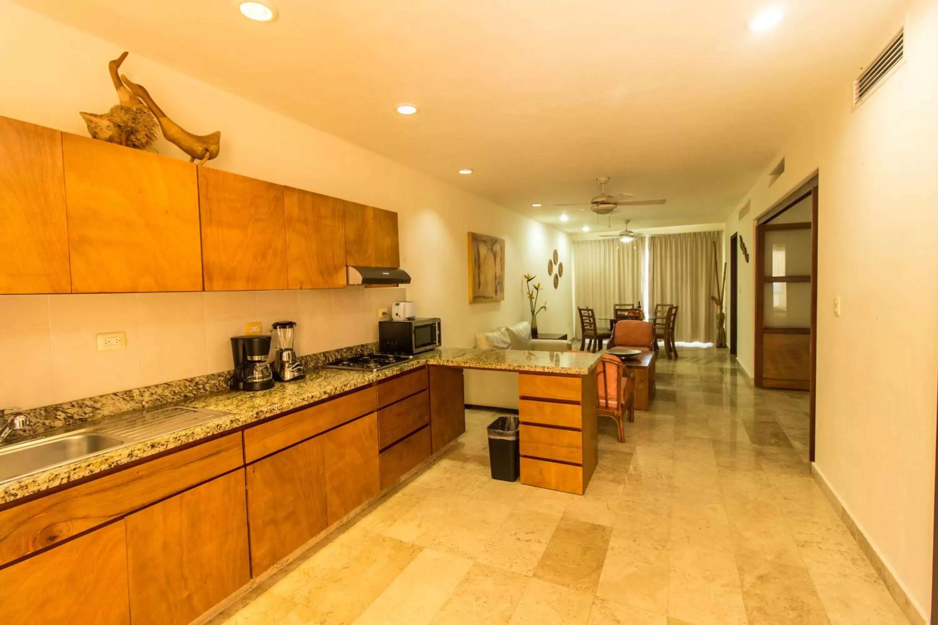 Kitchen or kitchenette in Coral Maya Stay Suites Kitchen or kitchenette in Coral Maya Stay Suites