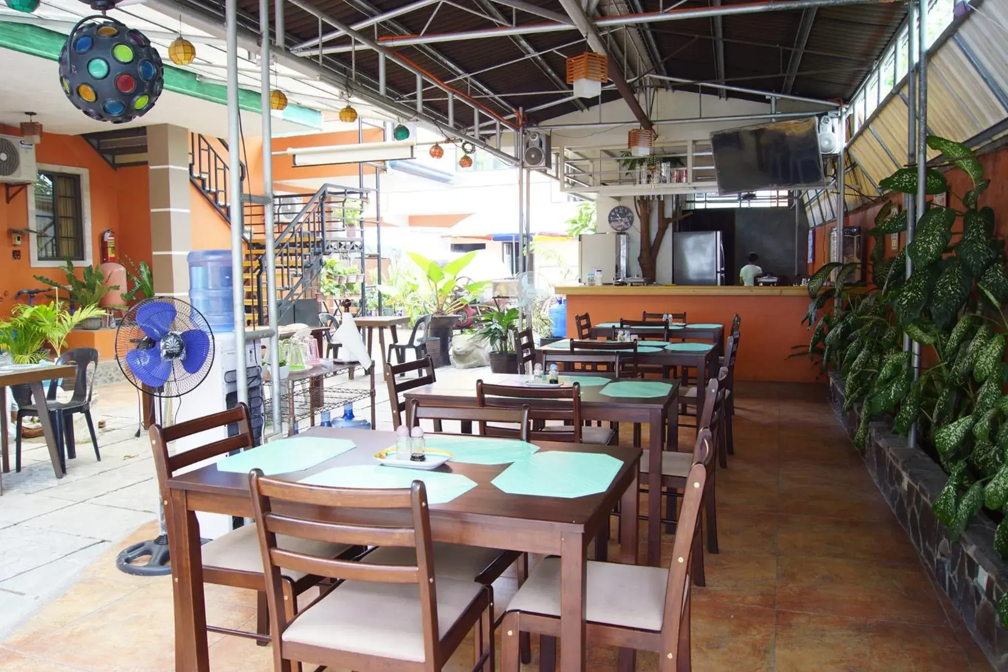 Property building, Restaurant/Places to Eat in B&J Guesthouse Tagbilaran