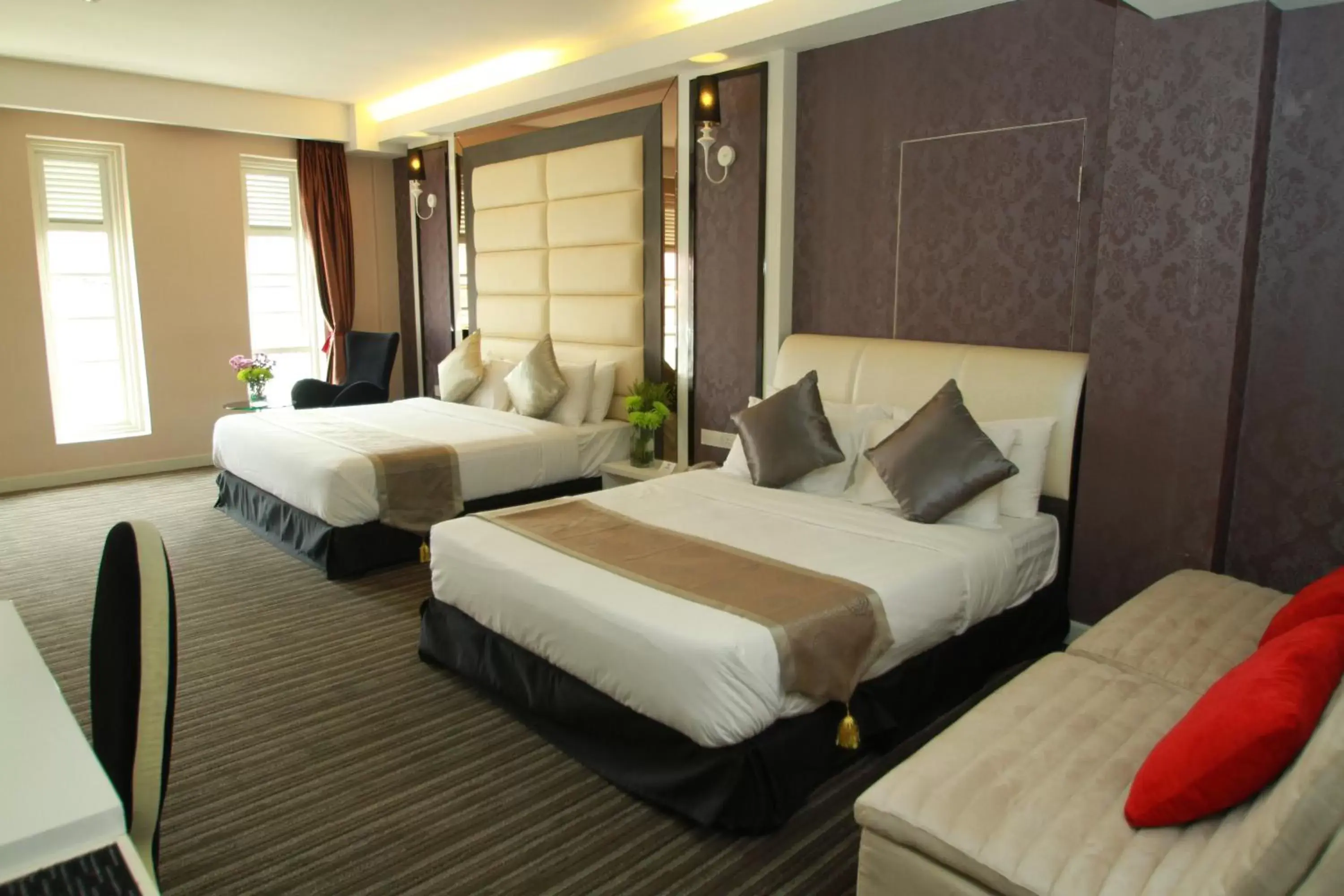 Deluxe Family Suite with Bathtub in The Sterling Boutique Hotel Melaka