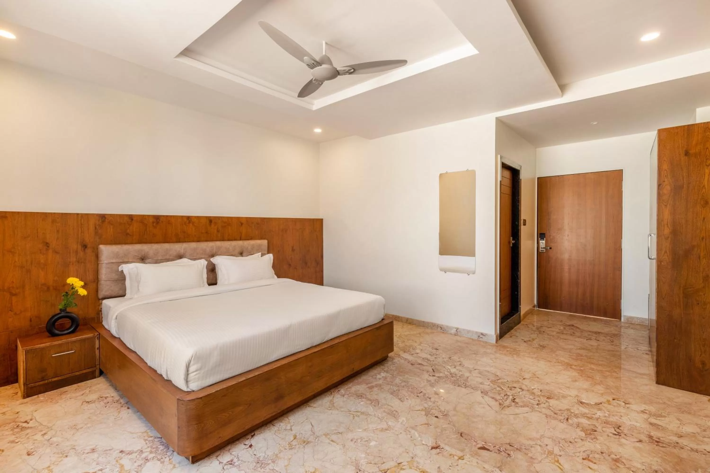 Bedroom, Bed in Seasons A Boutique Hotel