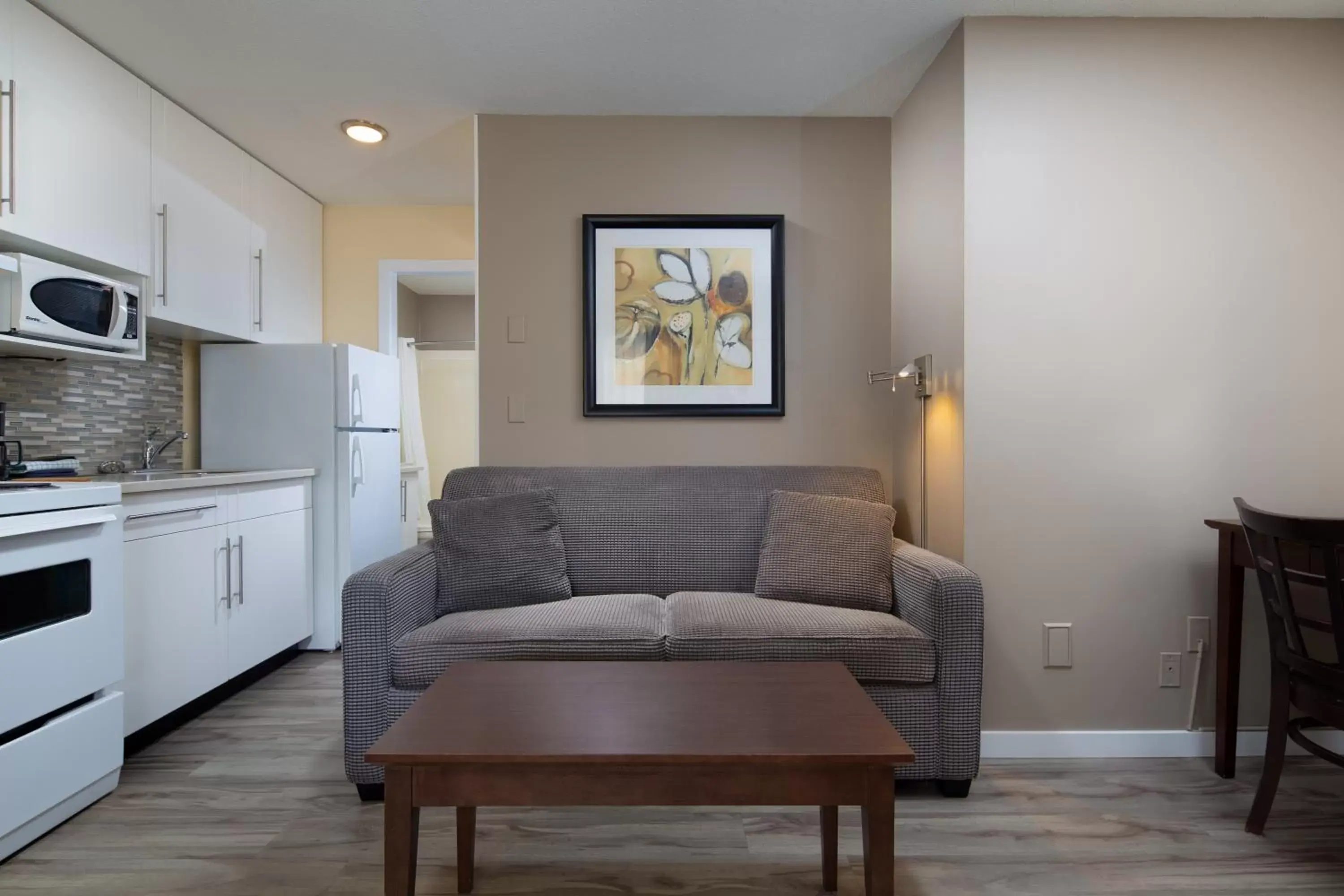 Living room, Seating Area in Siesta Suites