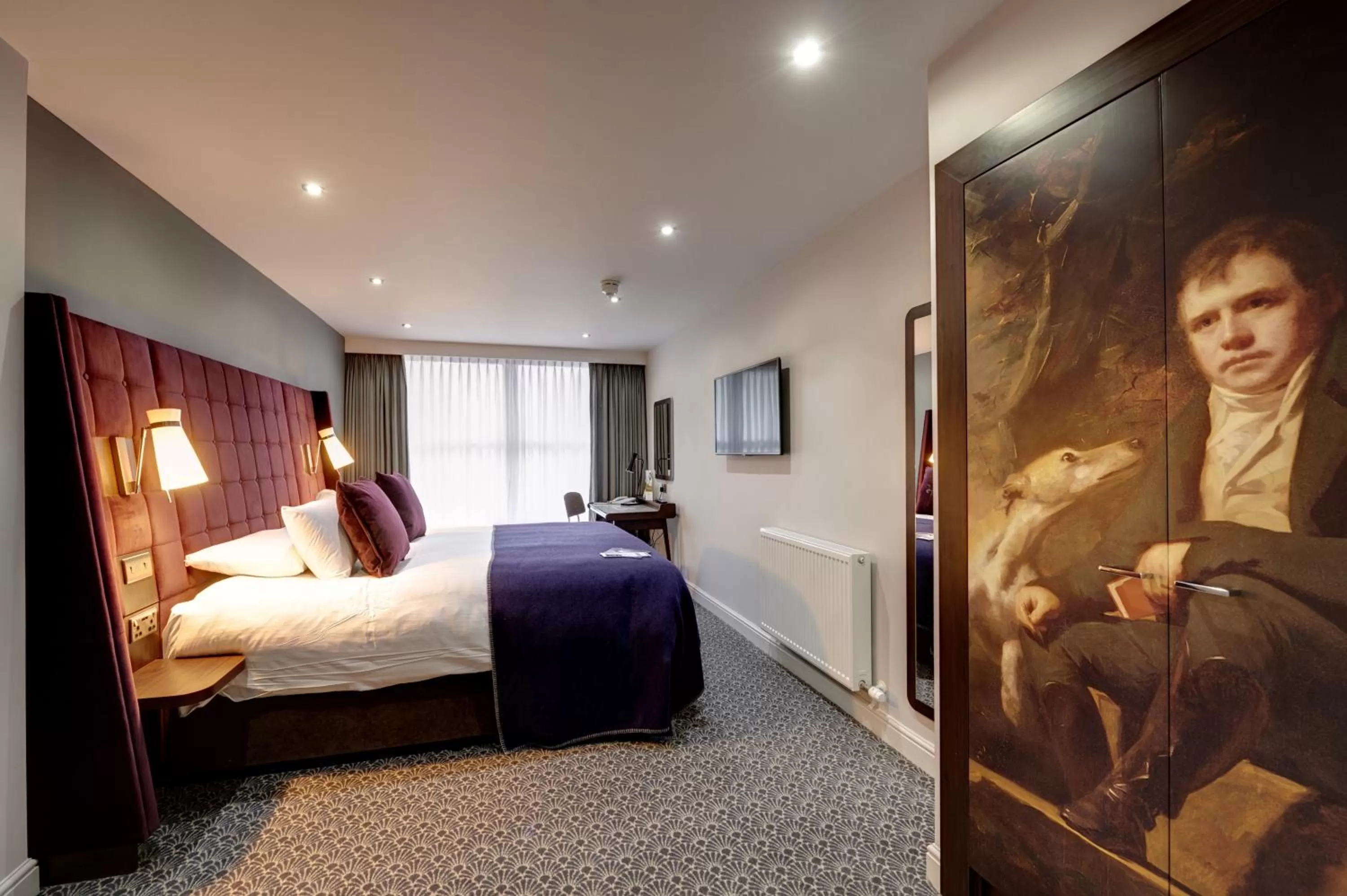 Photo of the whole room, Bed in Mercure Inverness Hotel