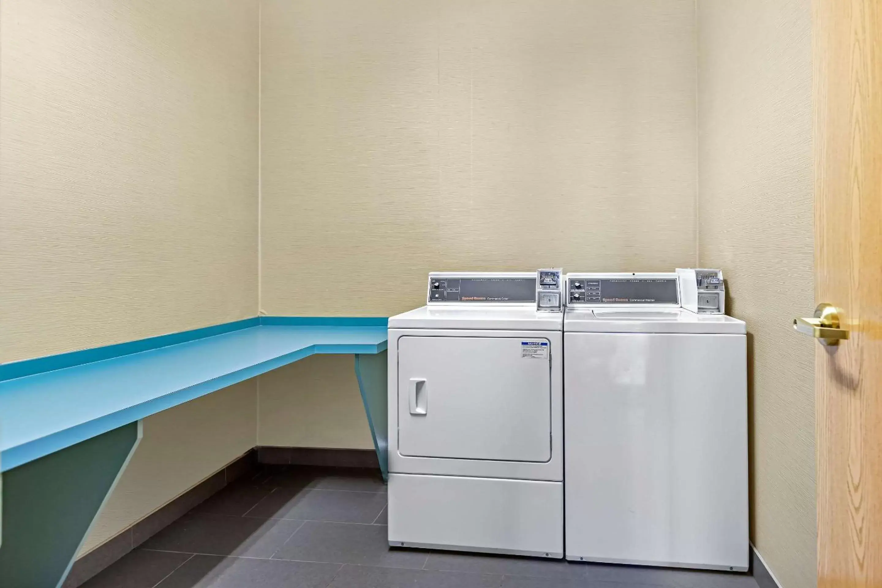 Other, Kitchen/Kitchenette in Comfort Inn Charlotte