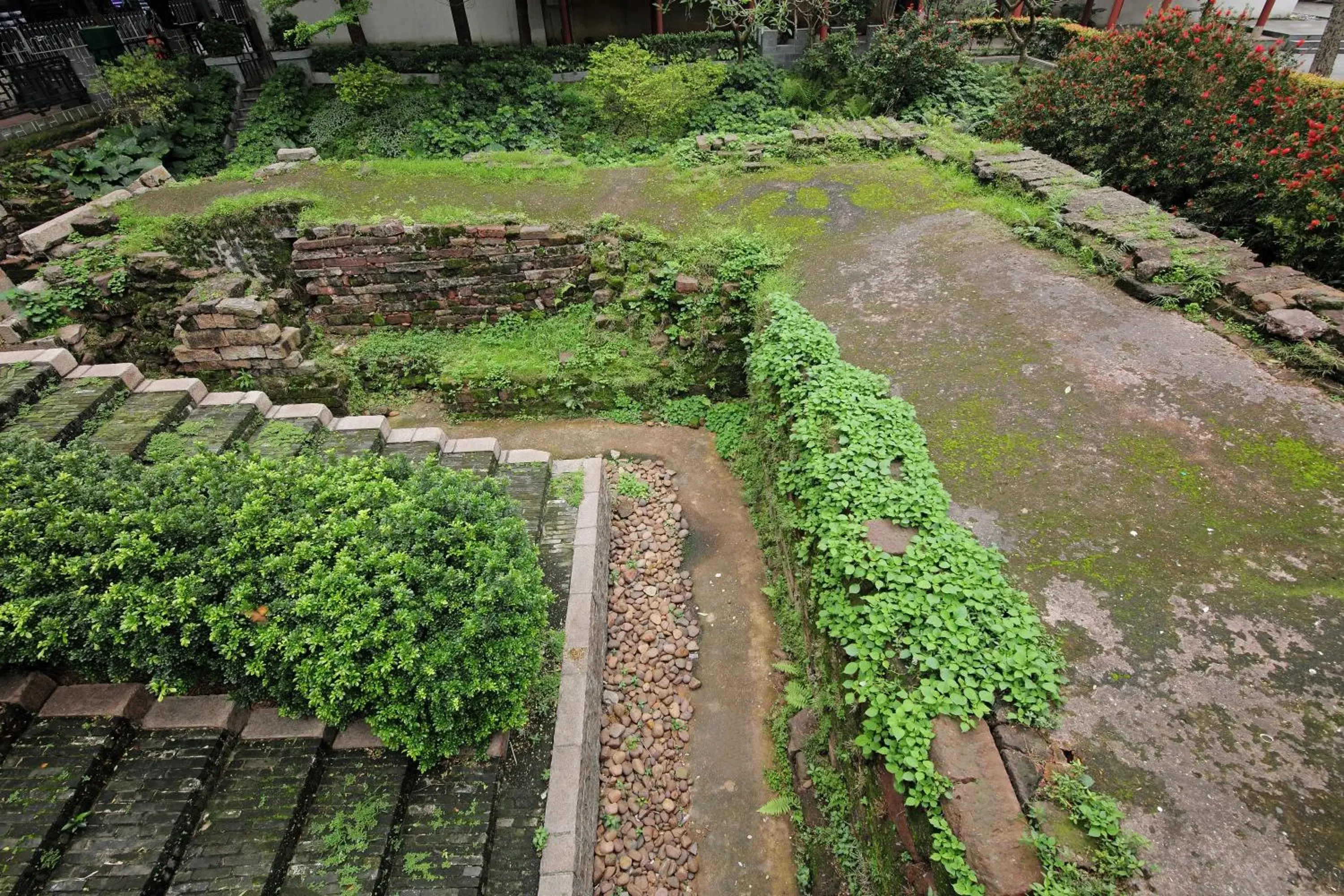 Facade/entrance in New World Hotel Facade/entrance in New World Hotel