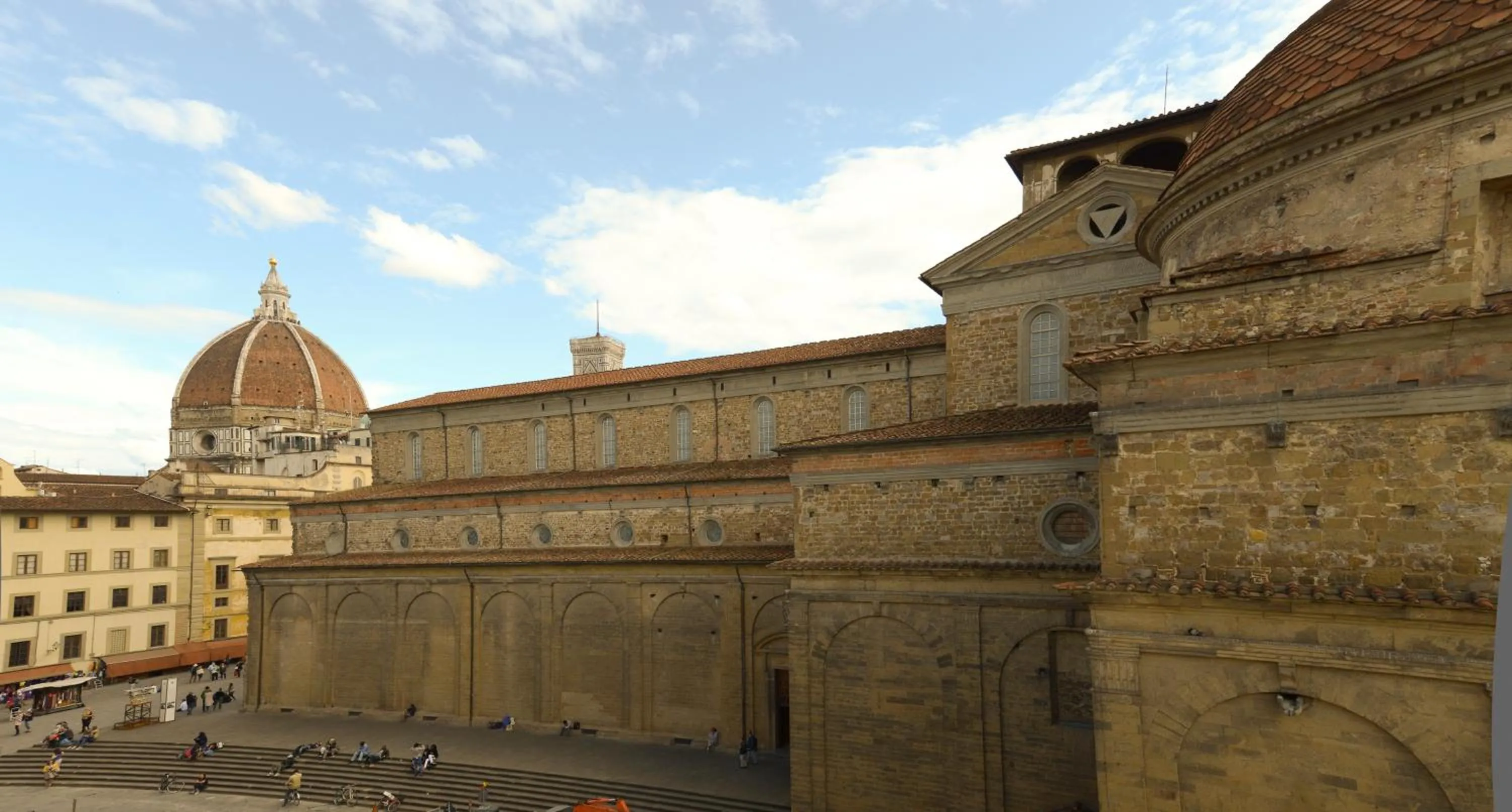 Area and facilities in Solo Experience Hotel