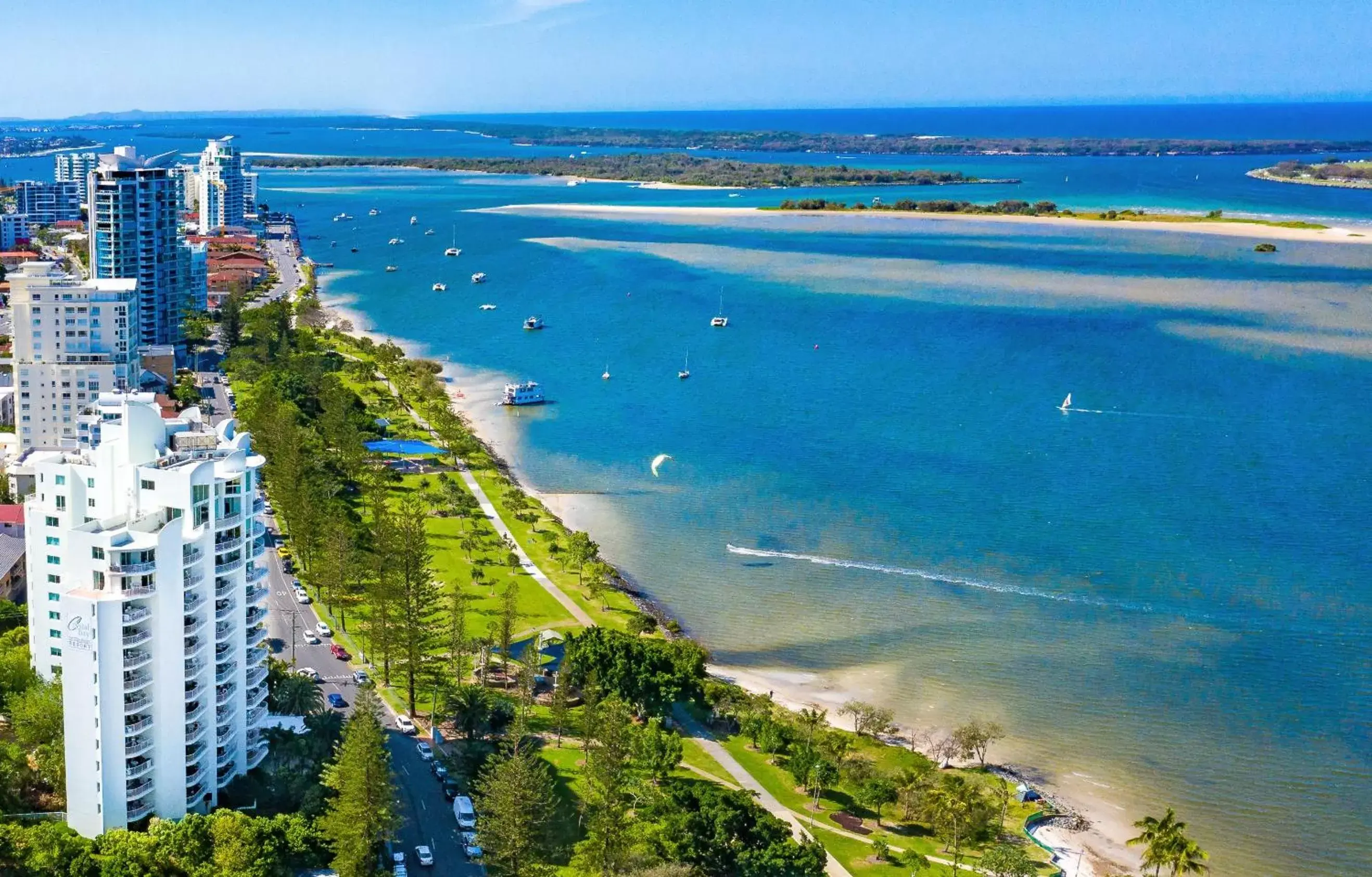 Natural landscape, Bird's-eye View in Crystal Bay On The Broadwater