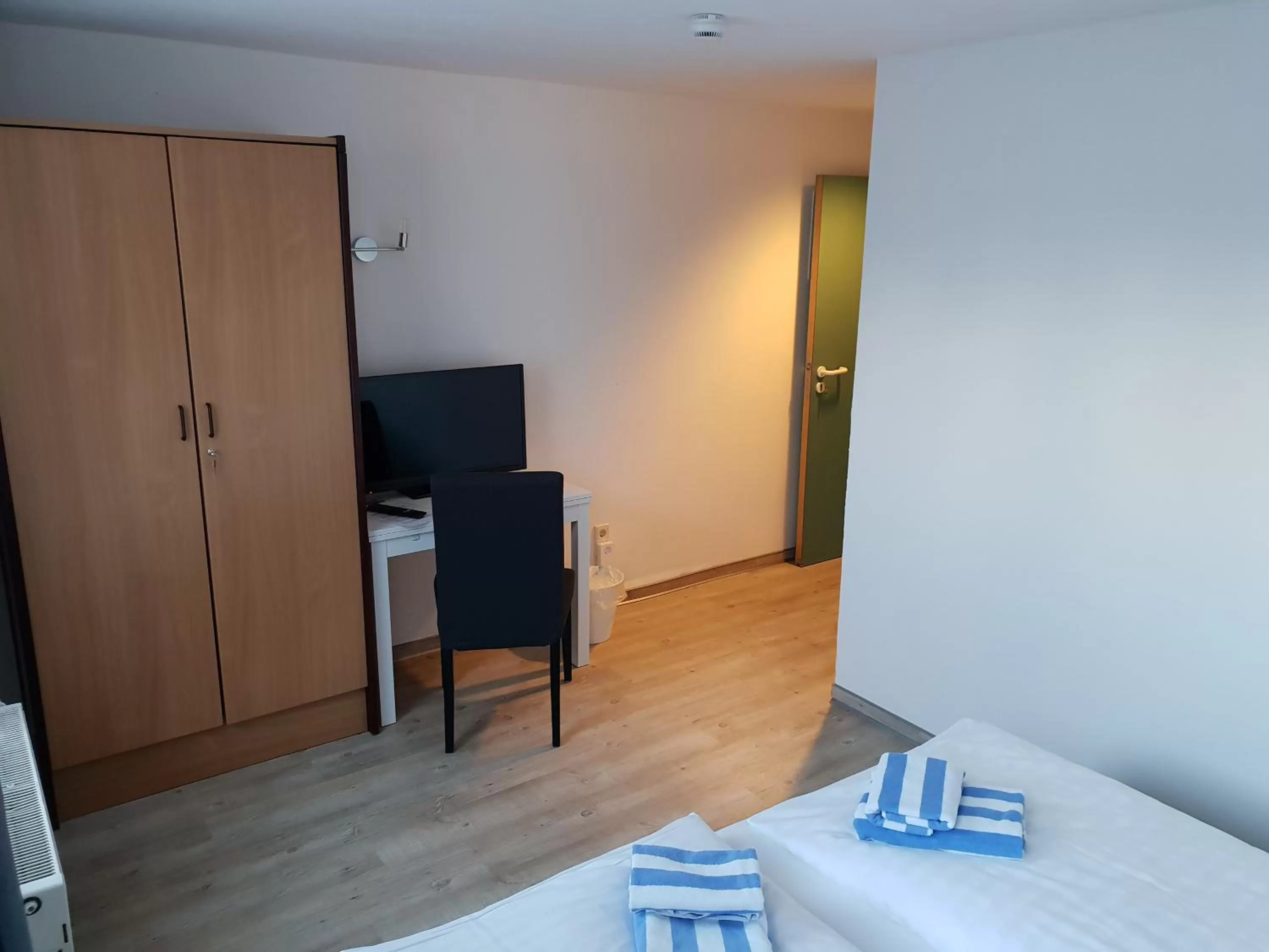 Bed in Appartement-Hotel Rostock