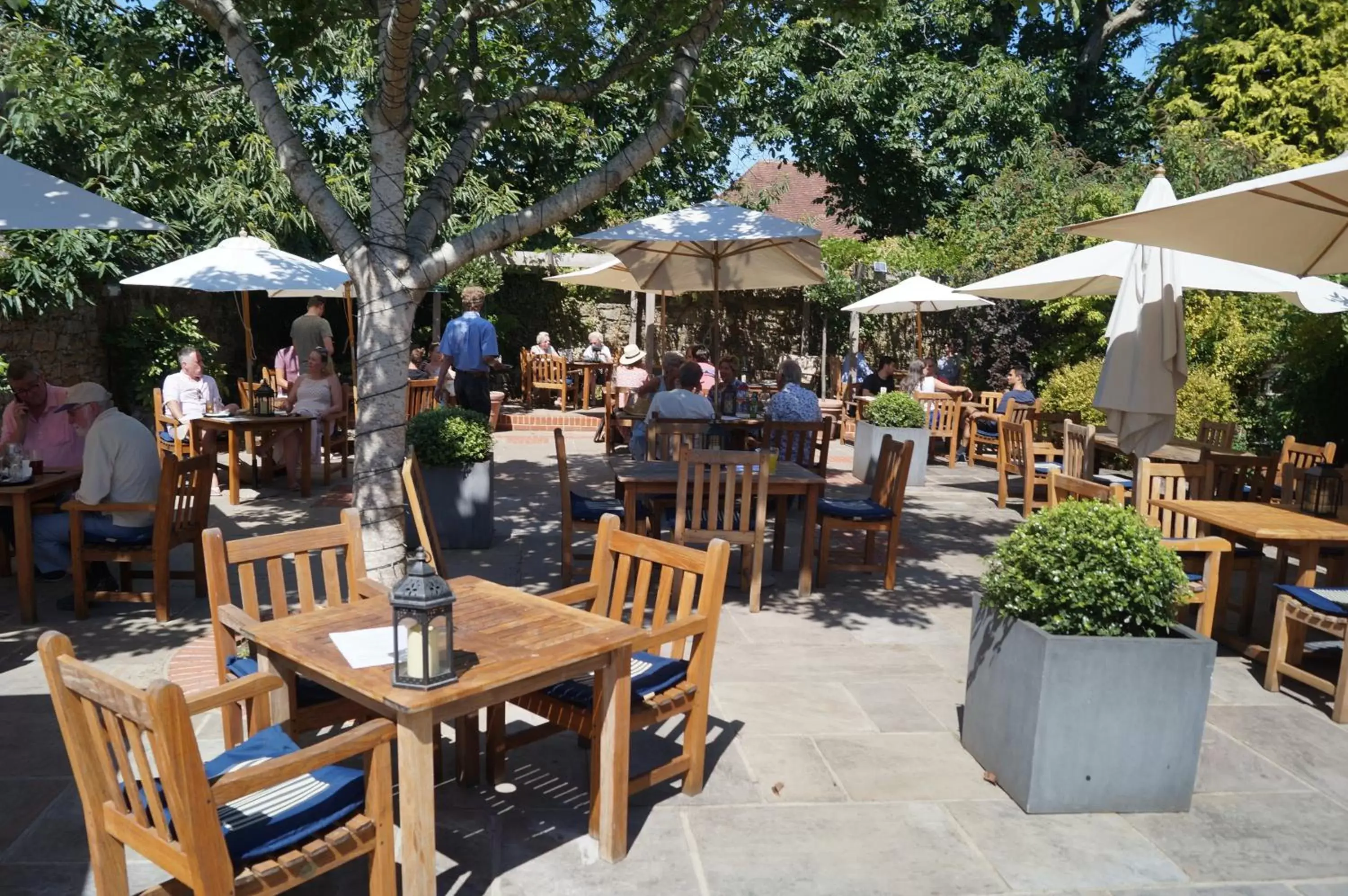 Balcony/Terrace, Restaurant/Places to Eat in The Angel Inn, Petworth