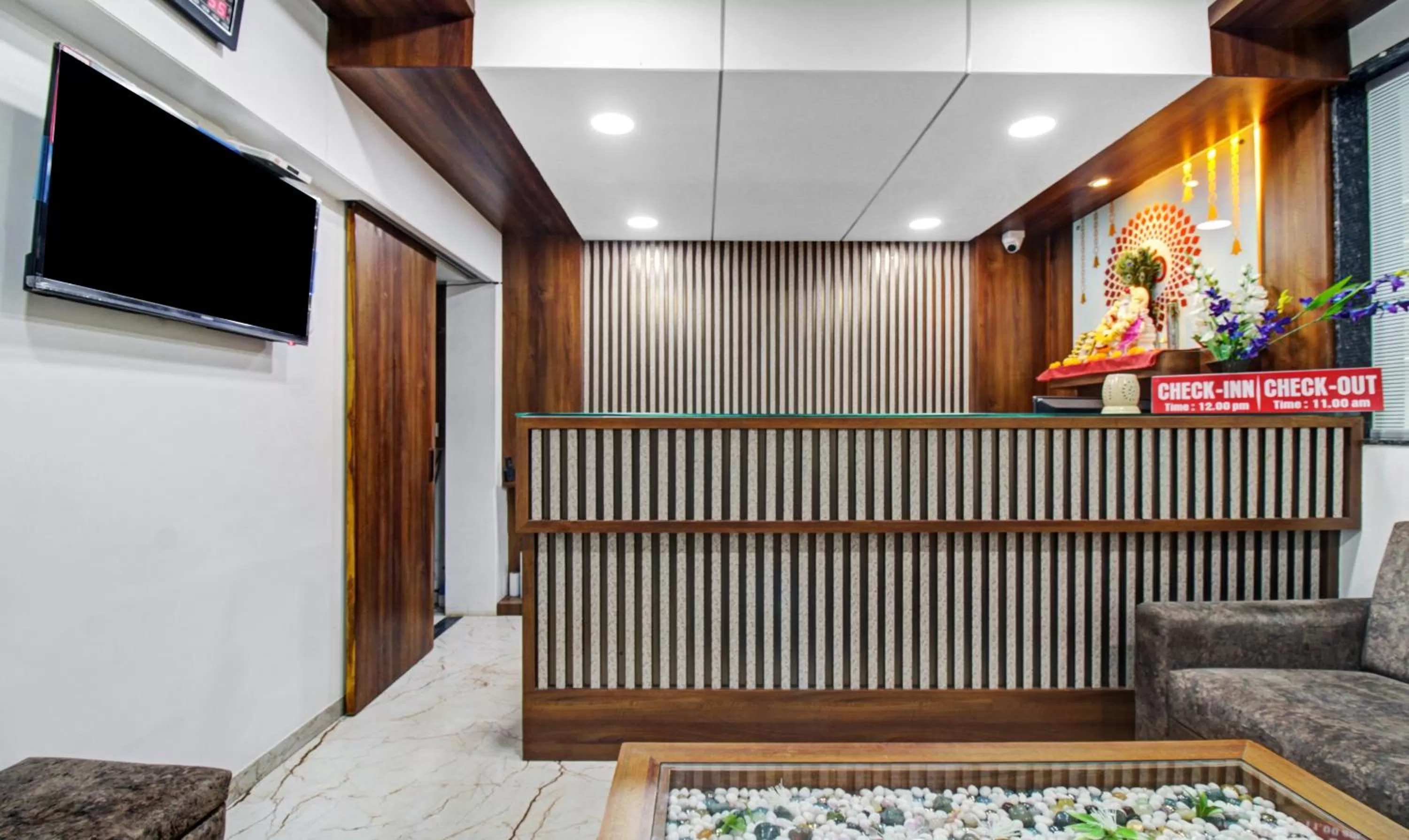 Lobby or reception in Treebo Hotel Rk Inn, Railway Station