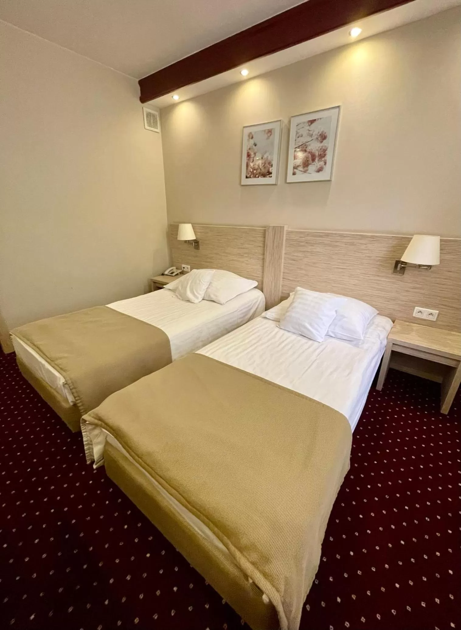 Bed in Hotel 500 W Strykowie