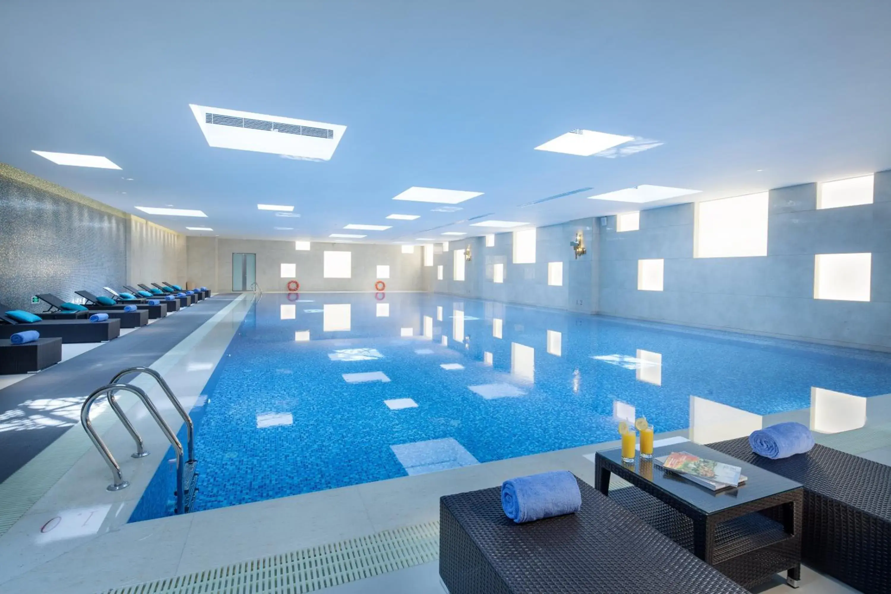 Swimming Pool in Holiday Inn Qingdao Expo, an IHG Hotel